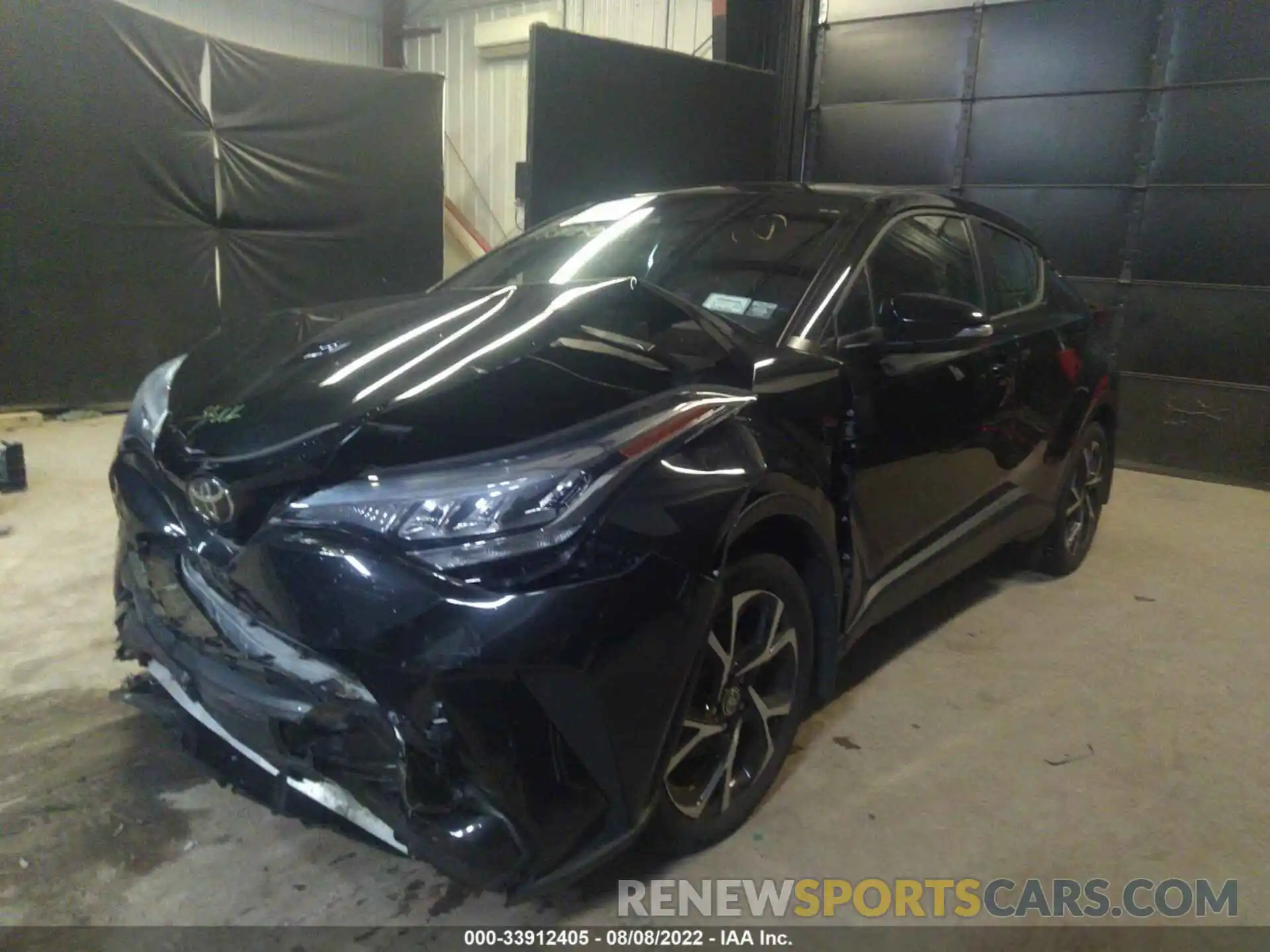 2 Photograph of a damaged car NMTKHMBX2LR114570 TOYOTA C-HR 2020