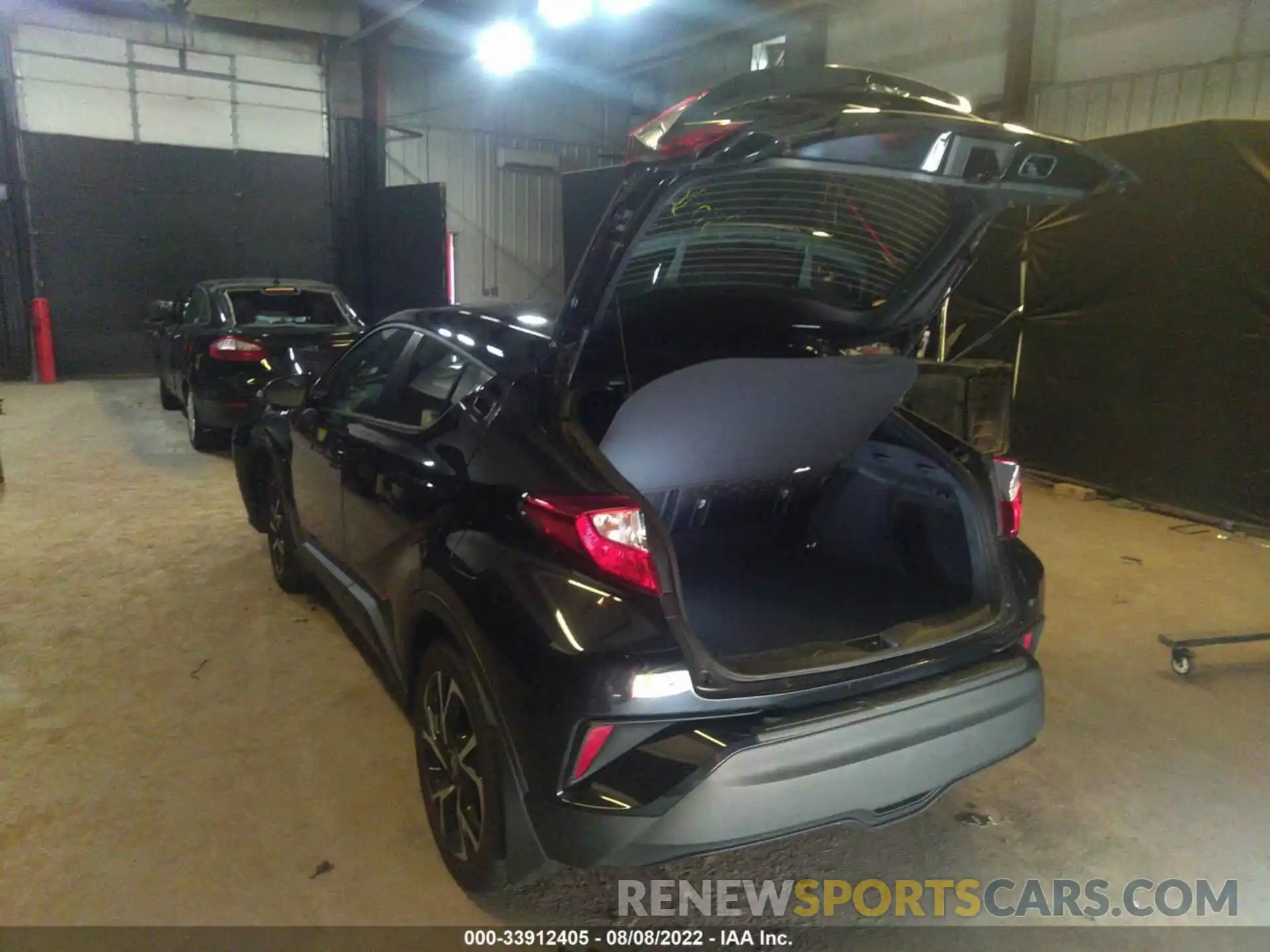 3 Photograph of a damaged car NMTKHMBX2LR114570 TOYOTA C-HR 2020