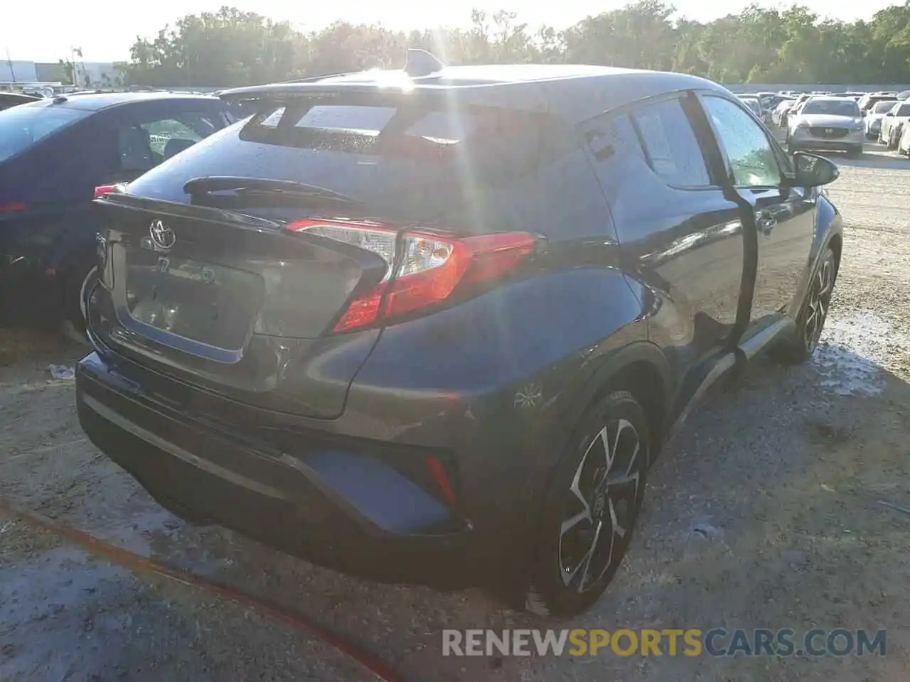 4 Photograph of a damaged car NMTKHMBX3LR106087 TOYOTA C-HR 2020