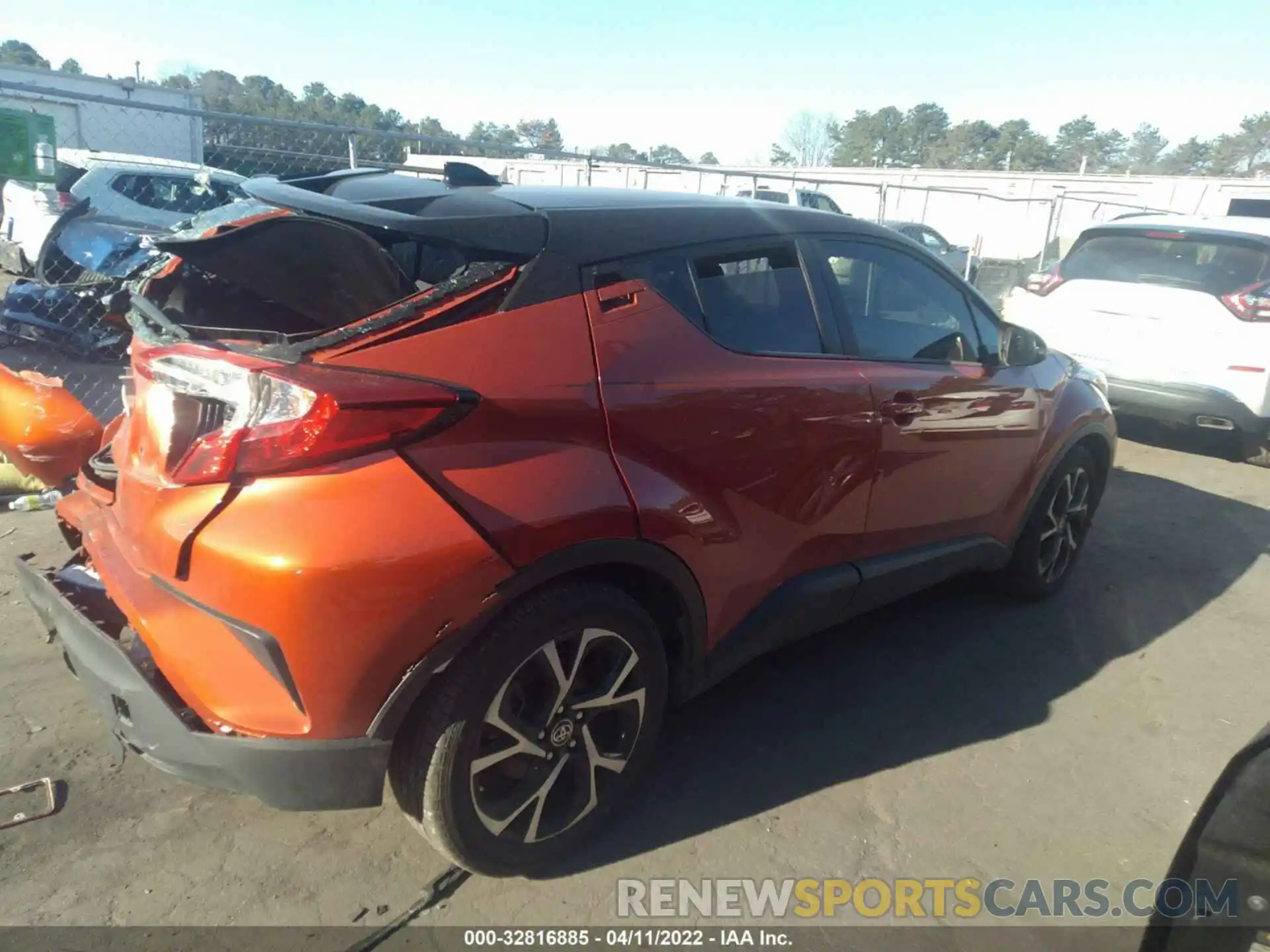 4 Photograph of a damaged car NMTKHMBX3LR110284 TOYOTA C-HR 2020