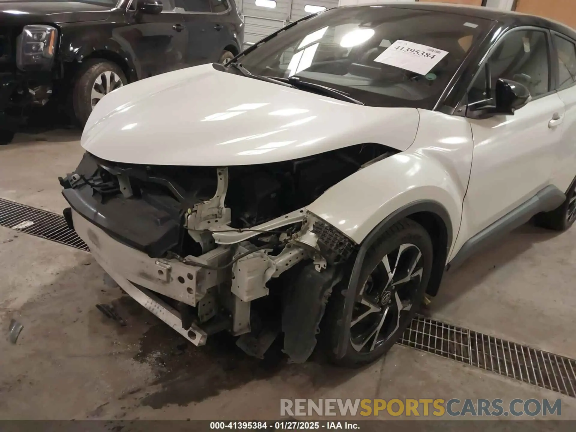 20 Photograph of a damaged car NMTKHMBX3LR110673 TOYOTA C-HR 2020