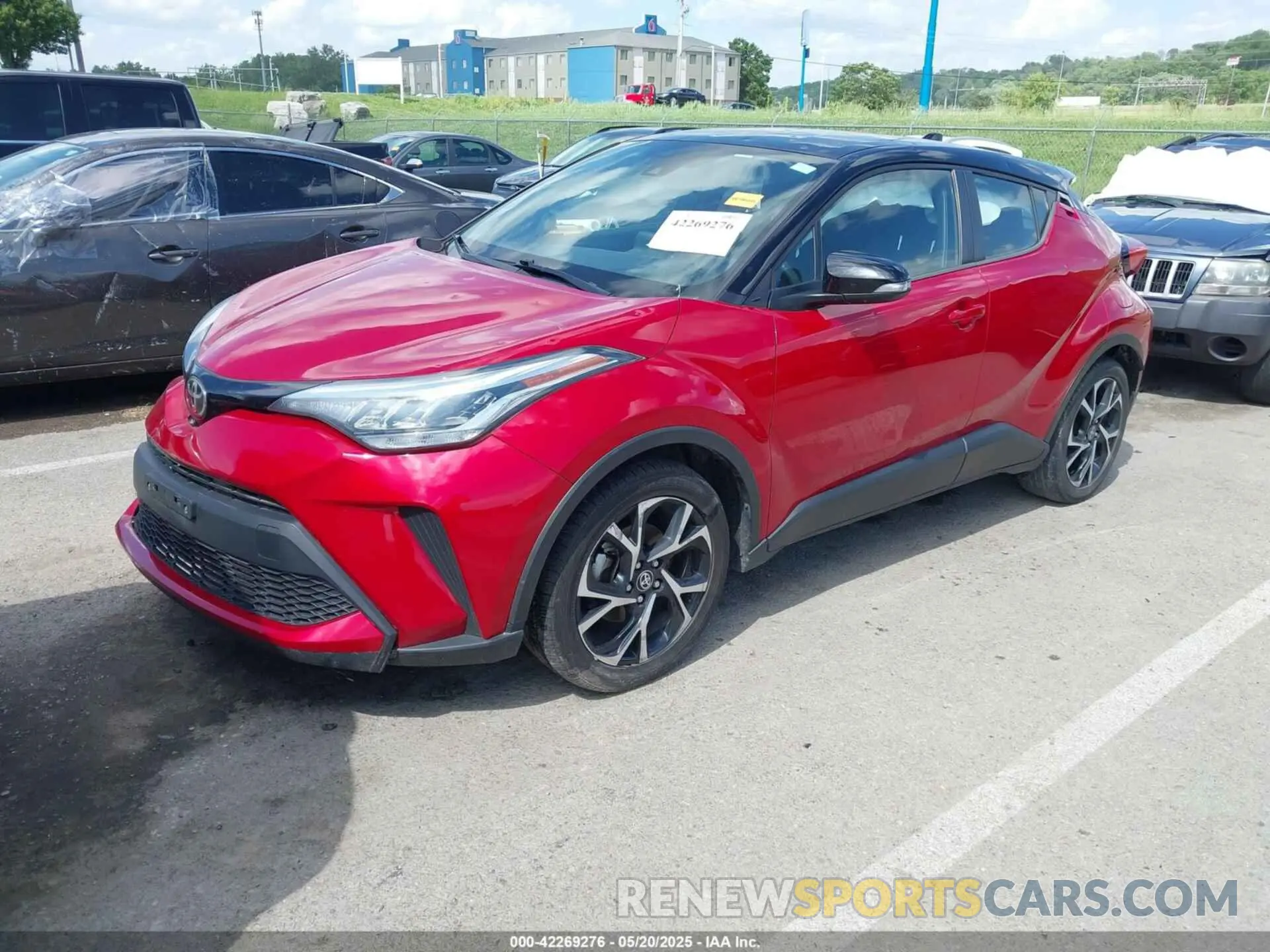 2 Photograph of a damaged car NMTKHMBX3LR118420 TOYOTA C-HR 2020