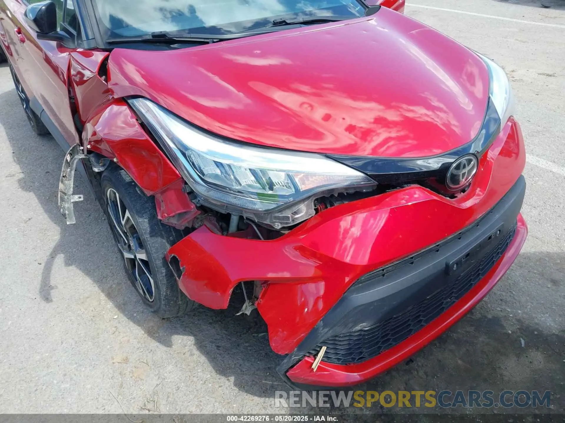 6 Photograph of a damaged car NMTKHMBX3LR118420 TOYOTA C-HR 2020