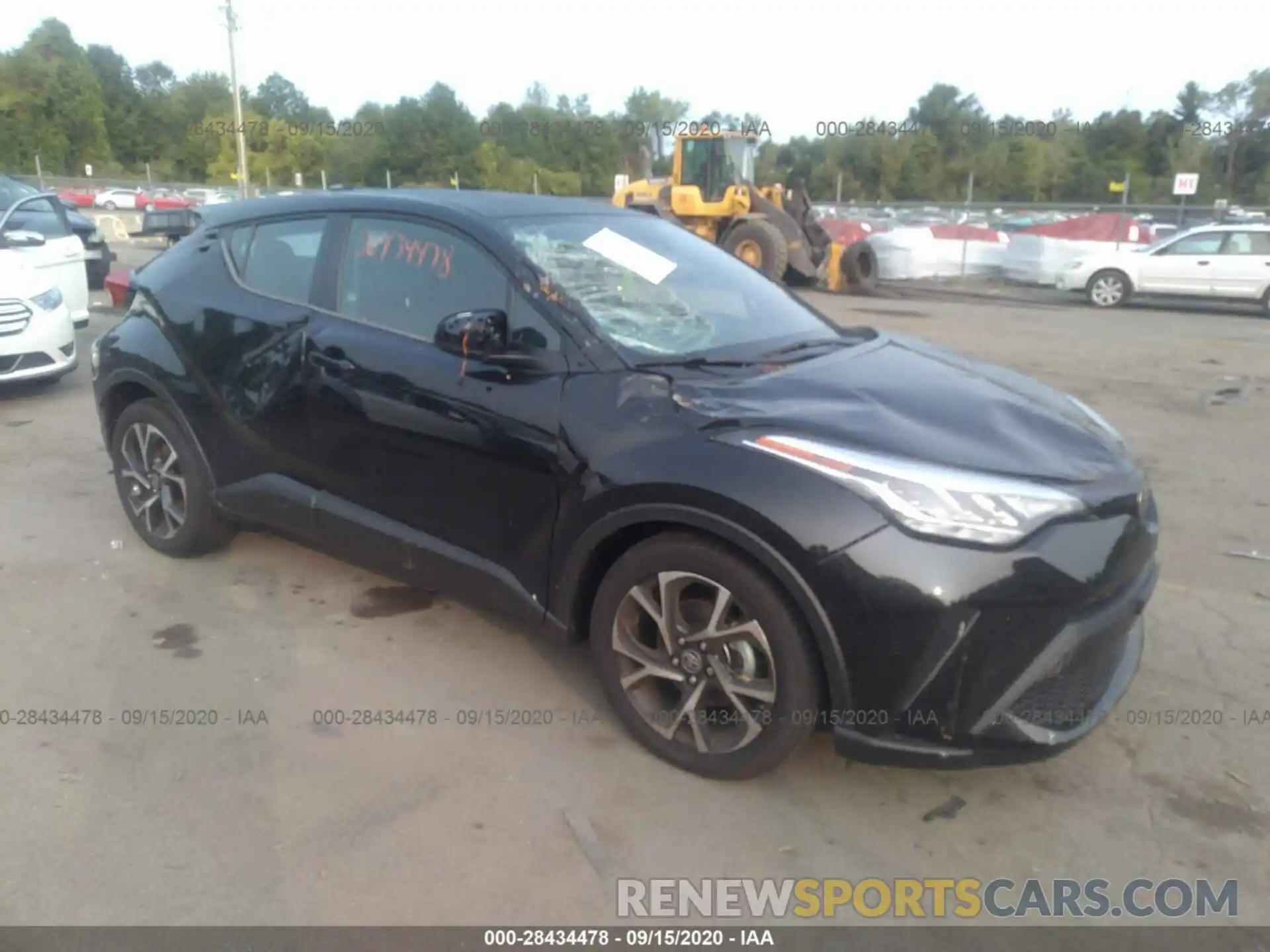 1 Photograph of a damaged car NMTKHMBX4LR104123 TOYOTA C-HR 2020