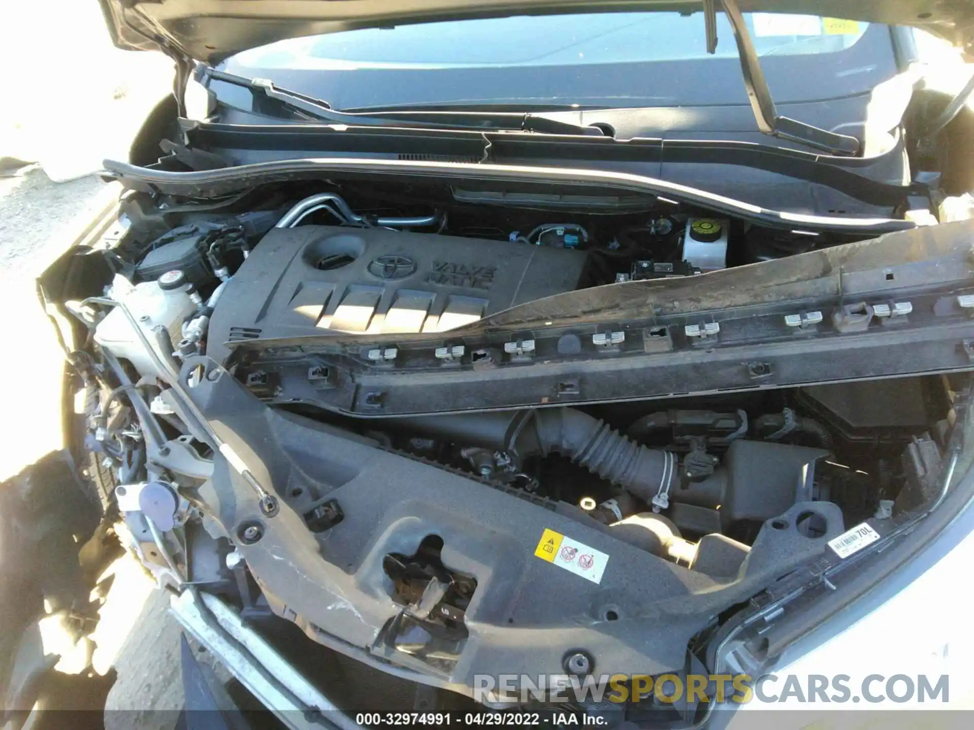 10 Photograph of a damaged car NMTKHMBX4LR105966 TOYOTA C-HR 2020