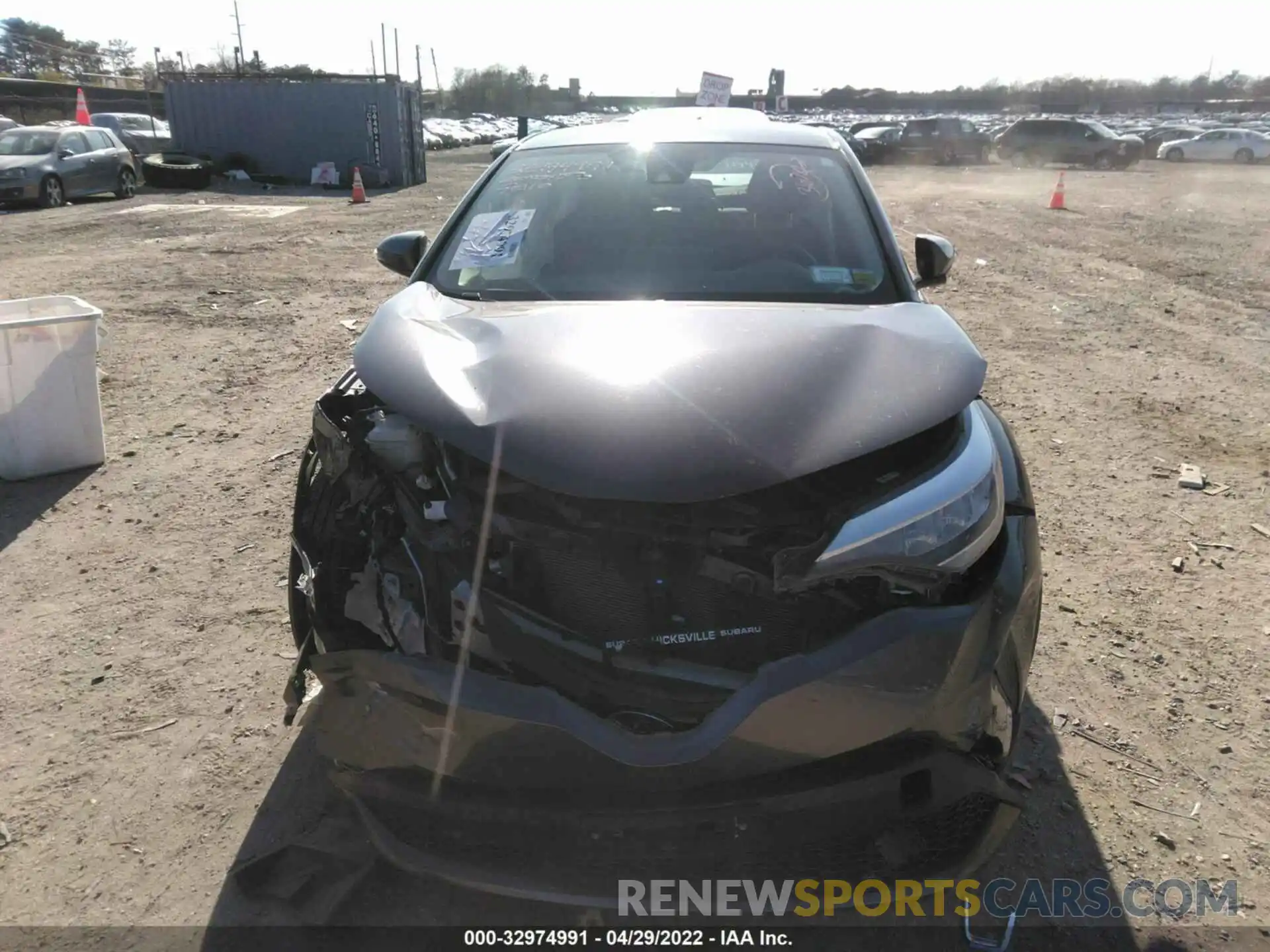 6 Photograph of a damaged car NMTKHMBX4LR105966 TOYOTA C-HR 2020