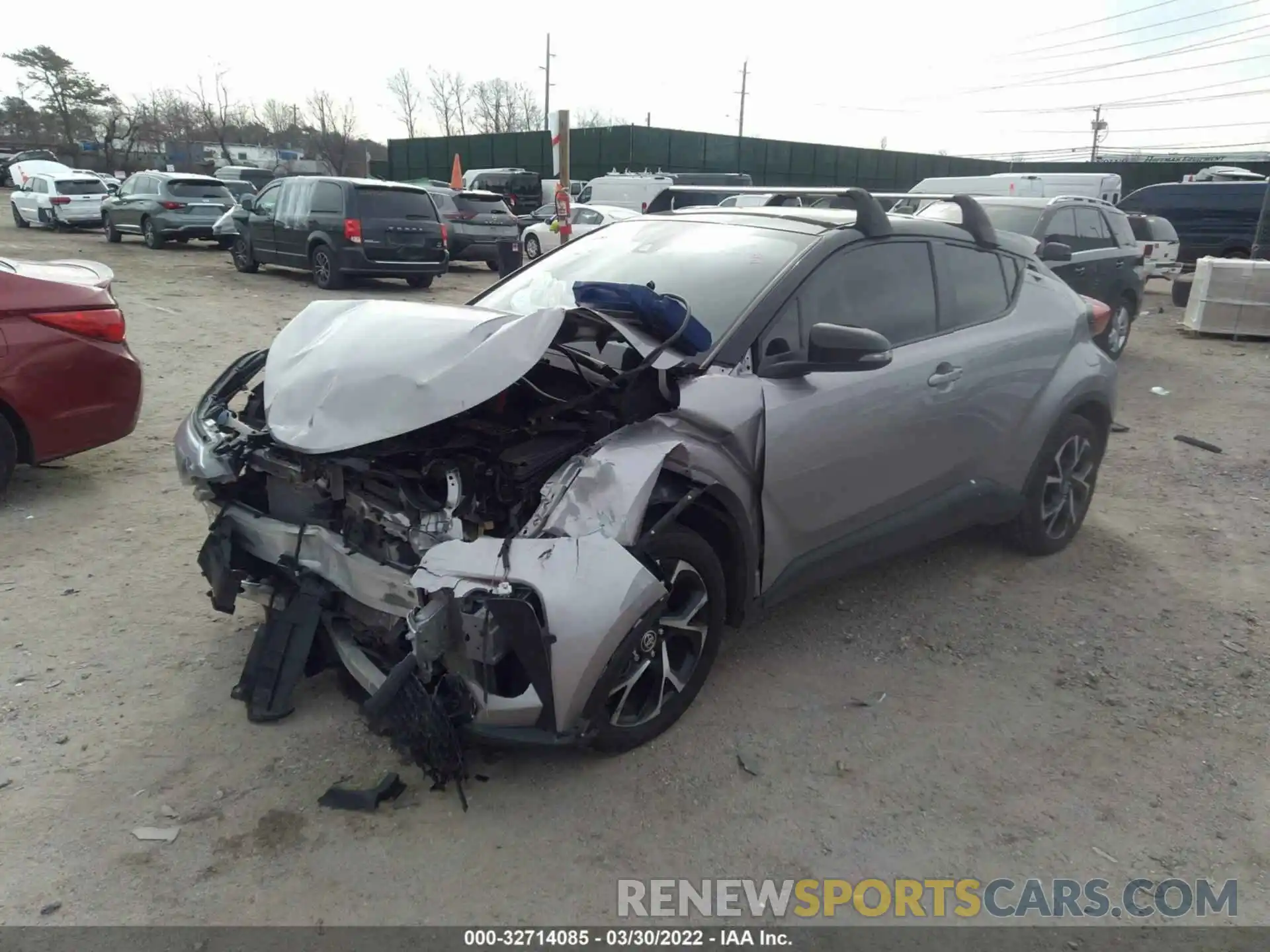 2 Photograph of a damaged car NMTKHMBX4LR107295 TOYOTA C-HR 2020