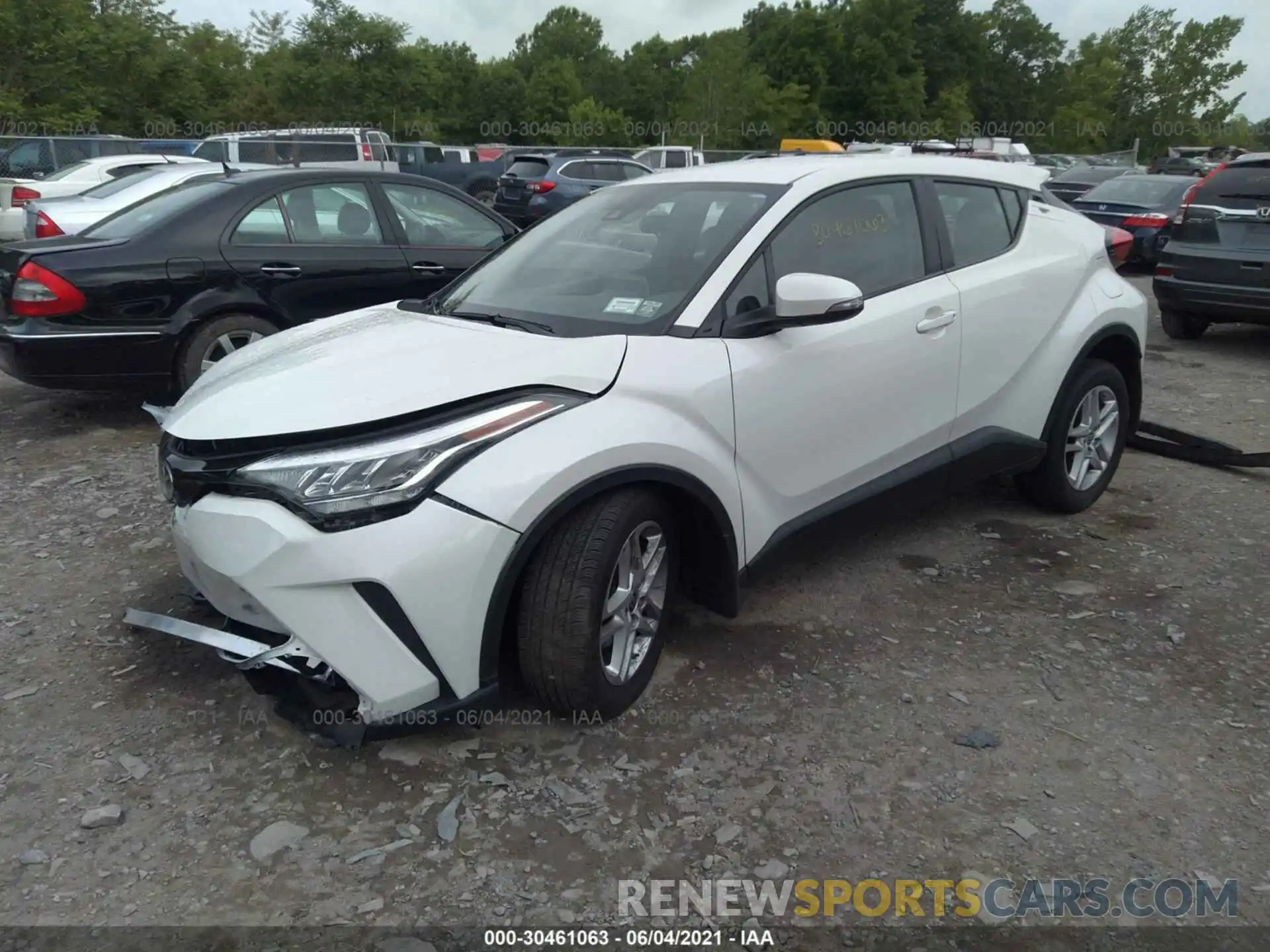 2 Photograph of a damaged car NMTKHMBX4LR107457 TOYOTA C-HR 2020