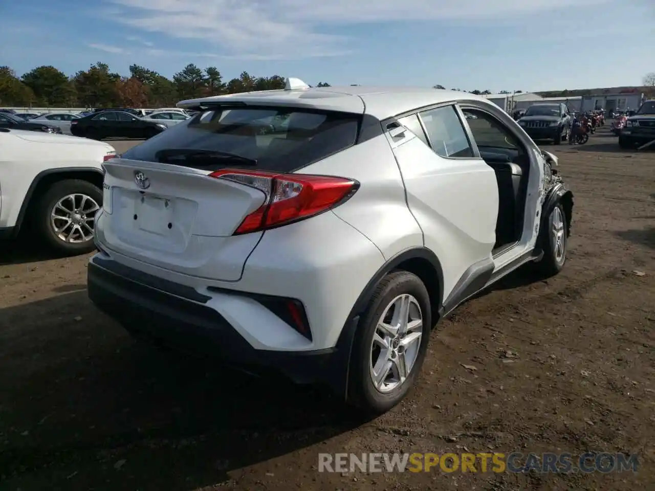 4 Photograph of a damaged car NMTKHMBX4LR108348 TOYOTA C-HR 2020