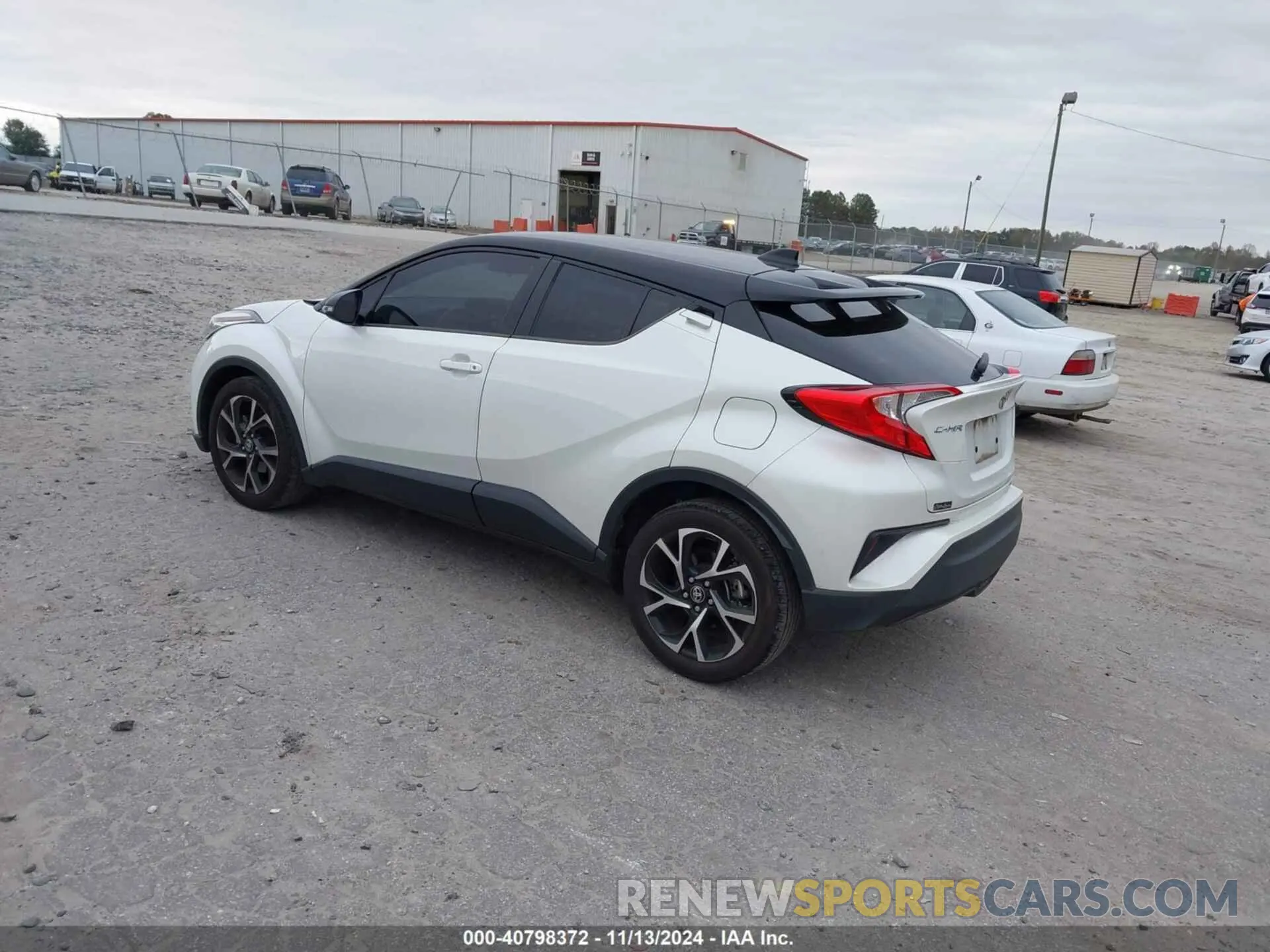 3 Photograph of a damaged car NMTKHMBX4LR109872 TOYOTA C-HR 2020