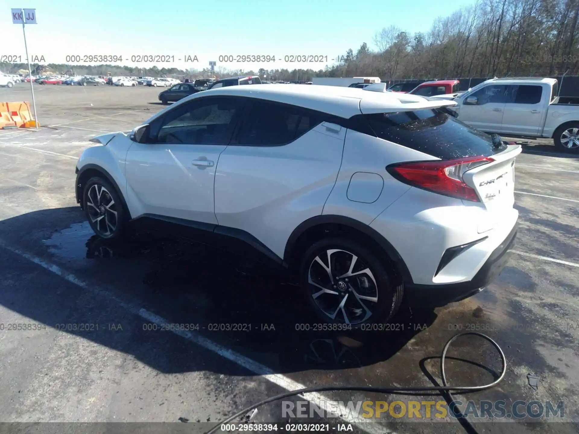 3 Photograph of a damaged car NMTKHMBX4LR109922 TOYOTA C-HR 2020