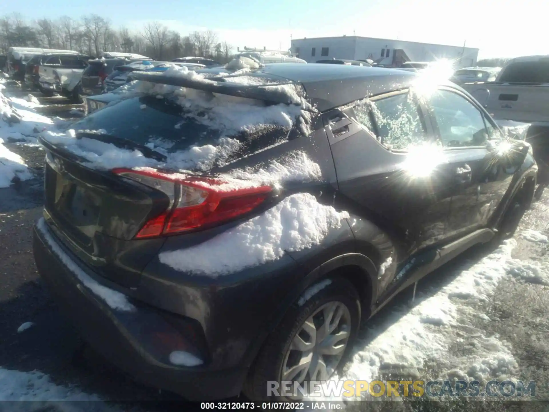 4 Photograph of a damaged car NMTKHMBX4LR110455 TOYOTA C-HR 2020