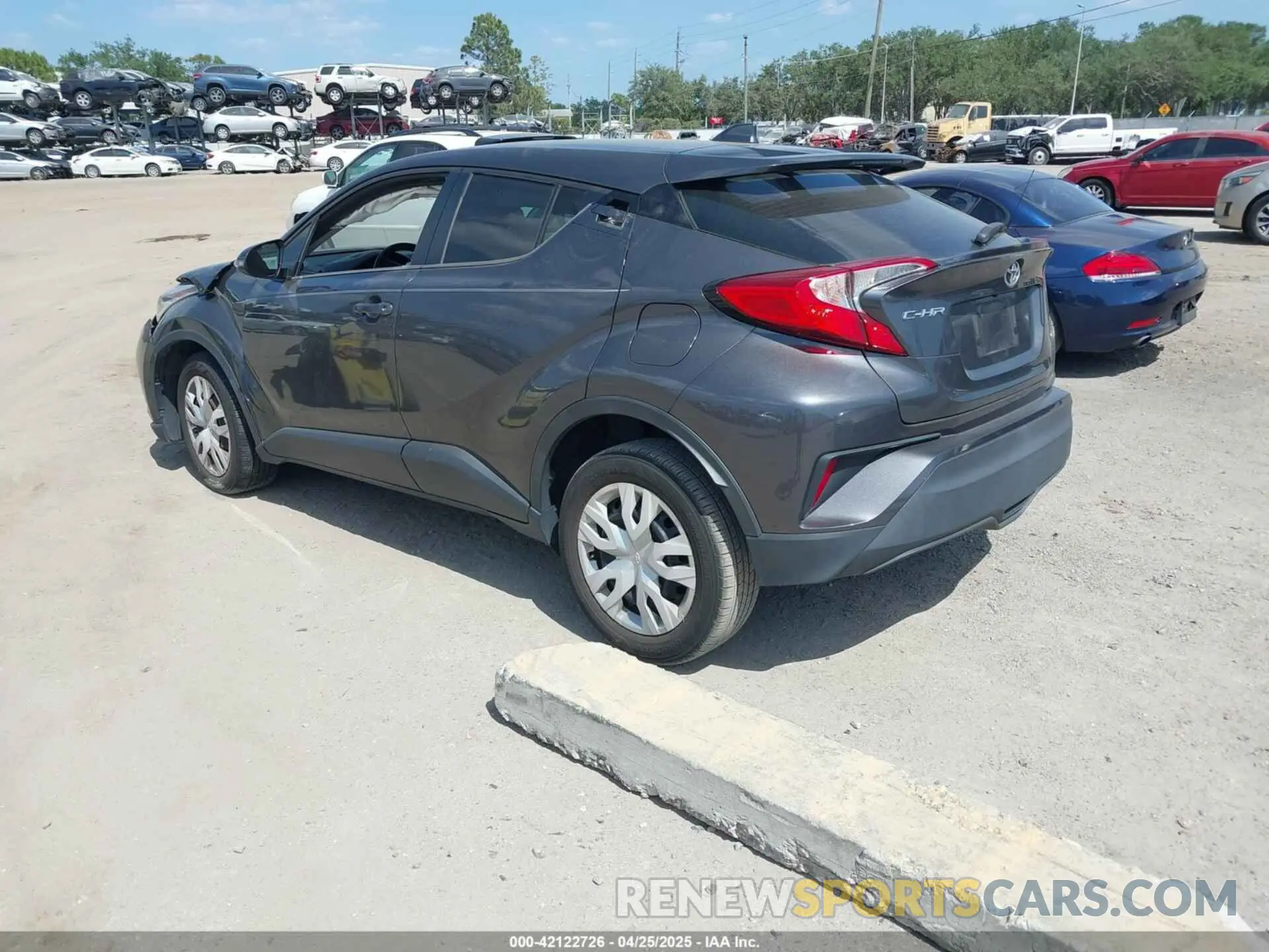 3 Photograph of a damaged car NMTKHMBX4LR111797 TOYOTA C-HR 2020
