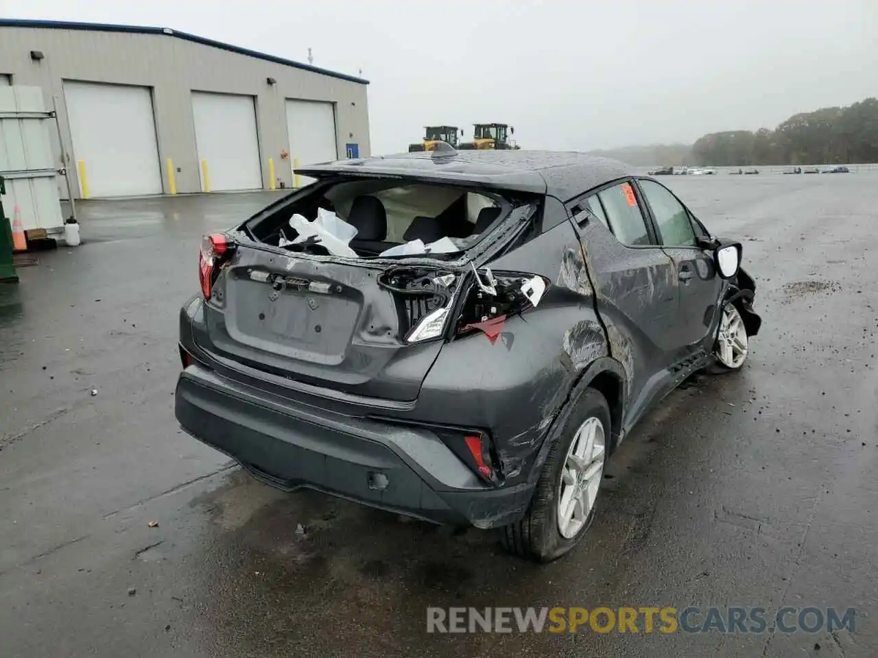 4 Photograph of a damaged car NMTKHMBX4LR112433 TOYOTA C-HR 2020