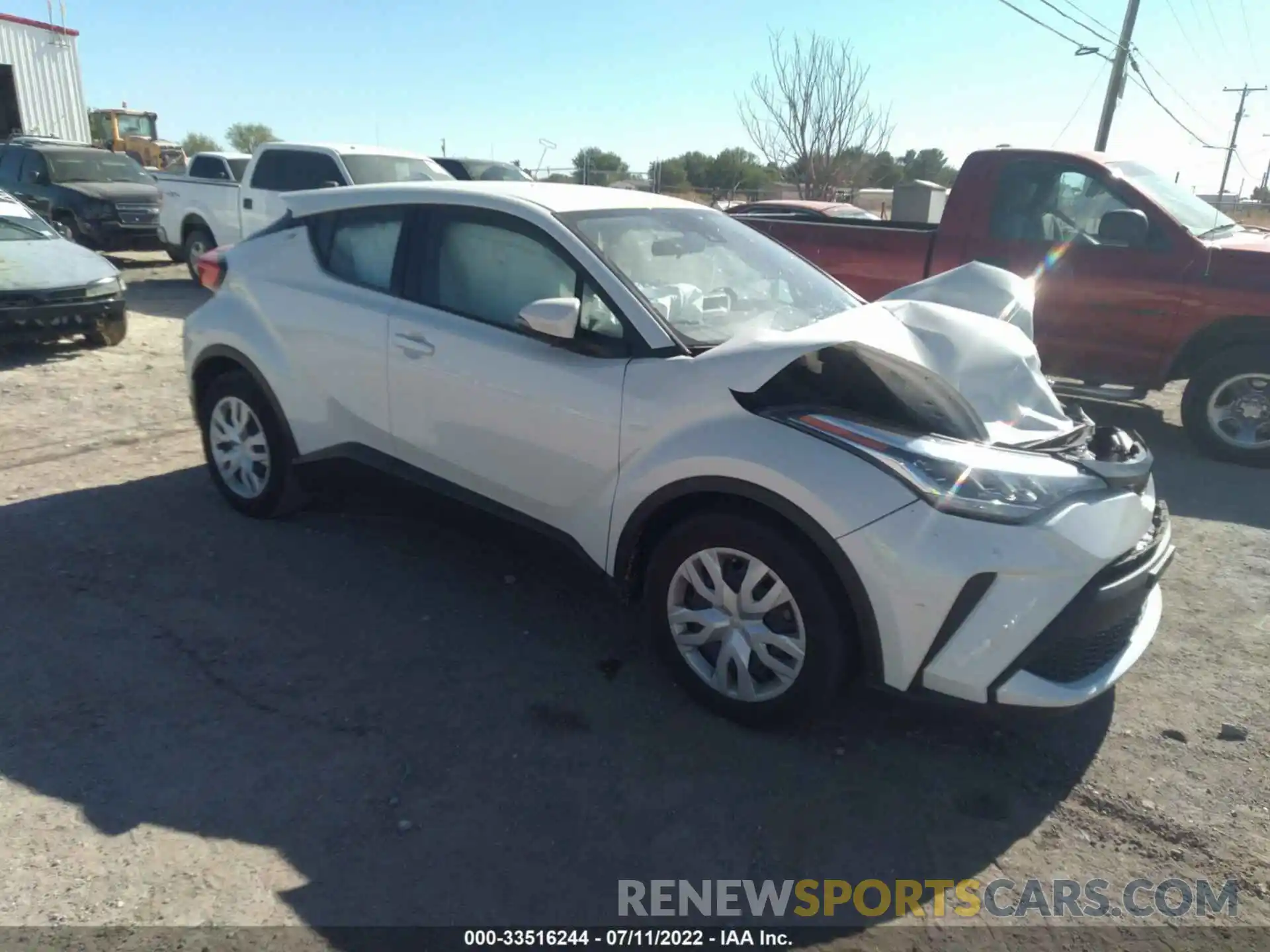 1 Photograph of a damaged car NMTKHMBX4LR117891 TOYOTA C-HR 2020