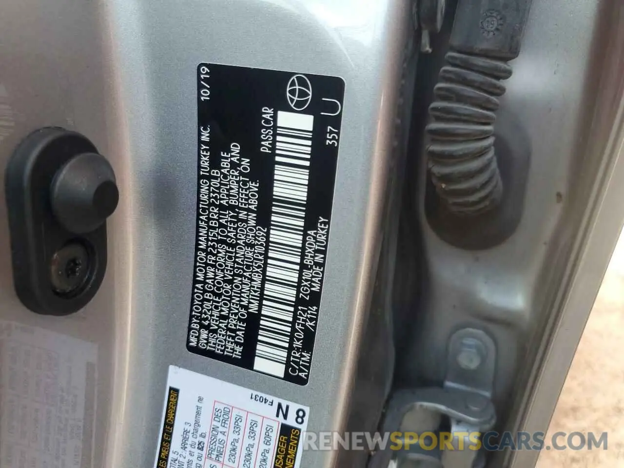 14 Photograph of a damaged car NMTKHMBX5LR103692 TOYOTA C-HR 2020