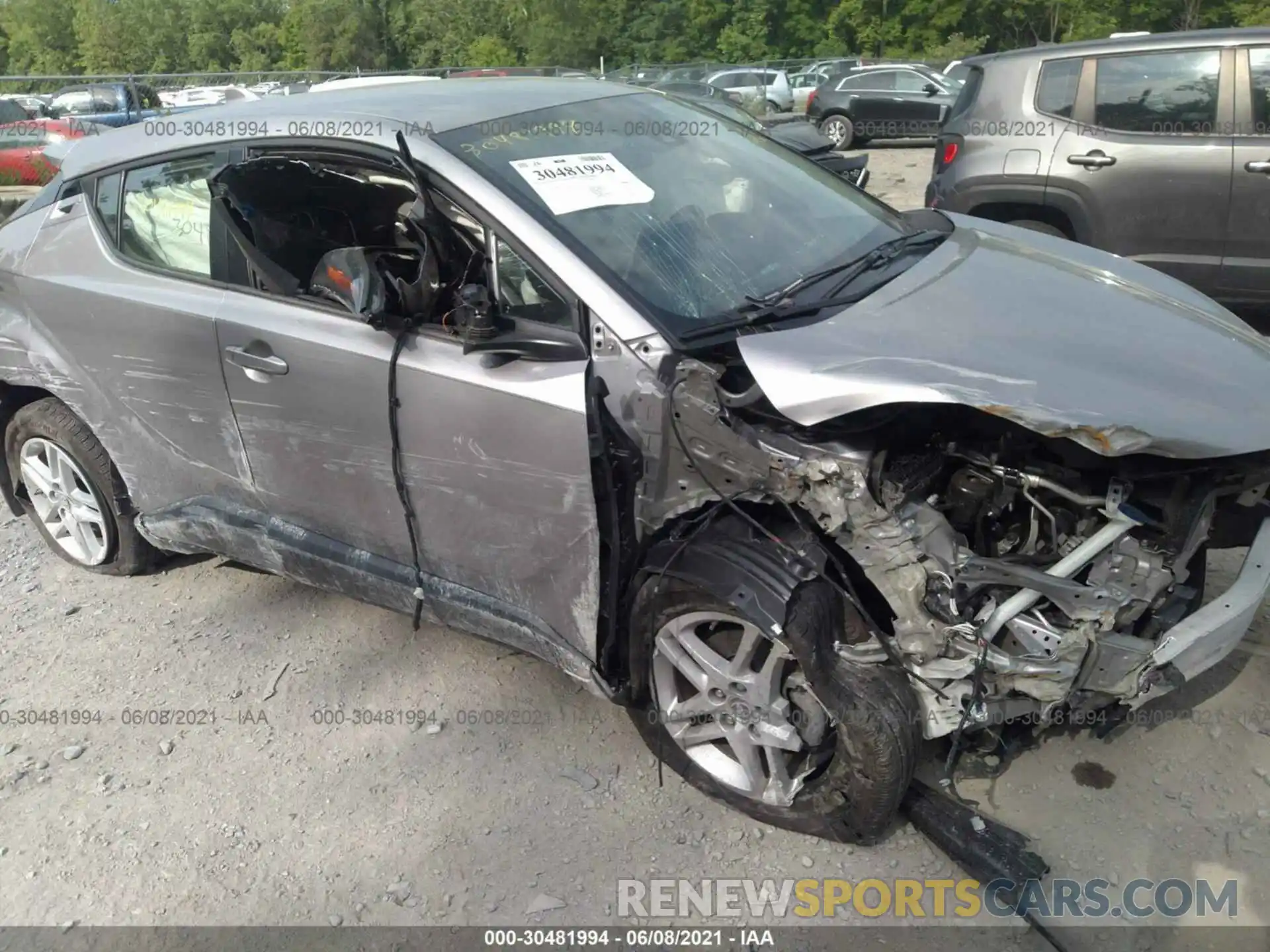 6 Photograph of a damaged car NMTKHMBX5LR106771 TOYOTA C-HR 2020