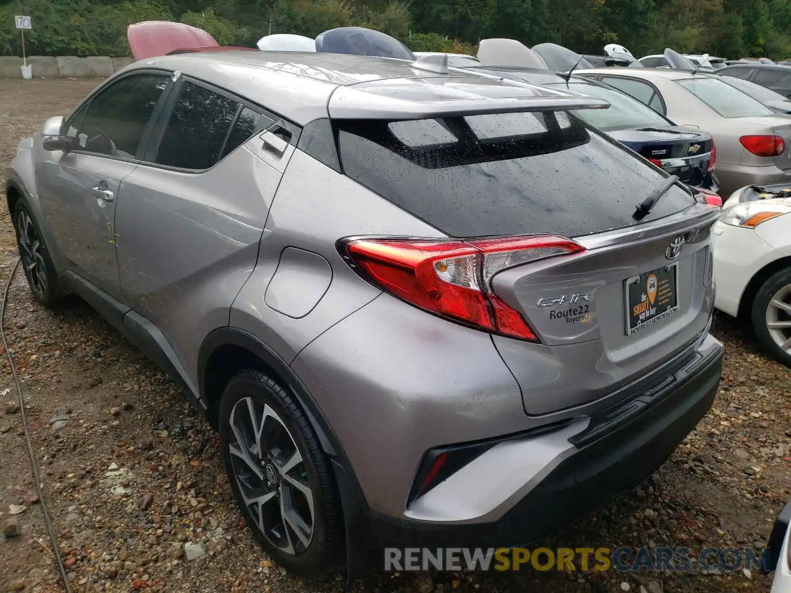 3 Photograph of a damaged car NMTKHMBX5LR108181 TOYOTA C-HR 2020