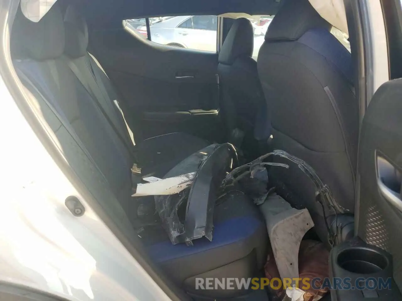 10 Photograph of a damaged car NMTKHMBX5LR108763 TOYOTA C-HR 2020