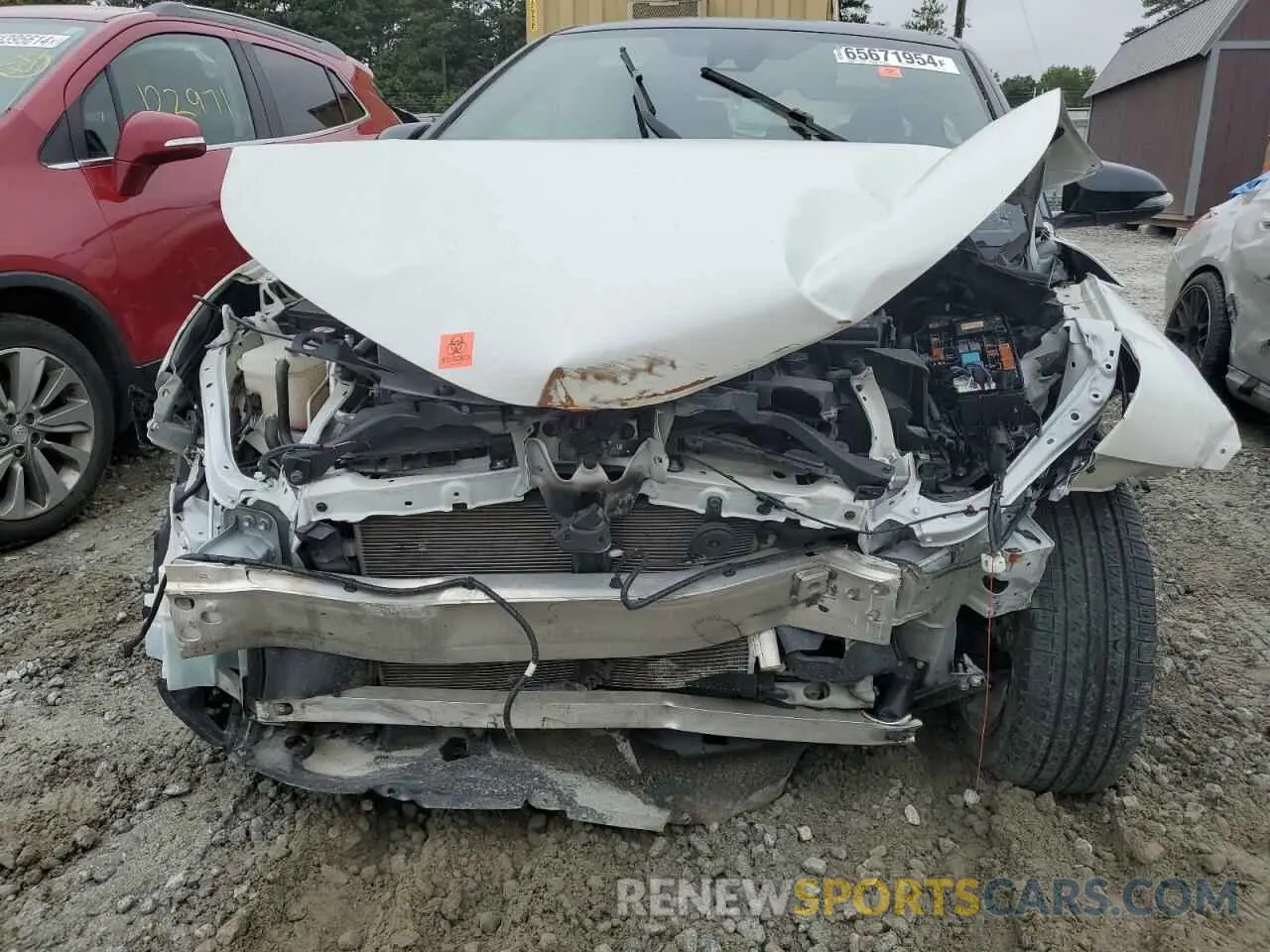 5 Photograph of a damaged car NMTKHMBX5LR108763 TOYOTA C-HR 2020