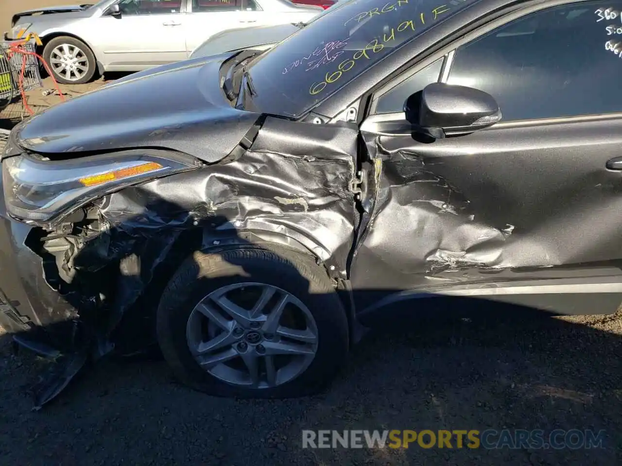 9 Photograph of a damaged car NMTKHMBX5LR109962 TOYOTA C-HR 2020