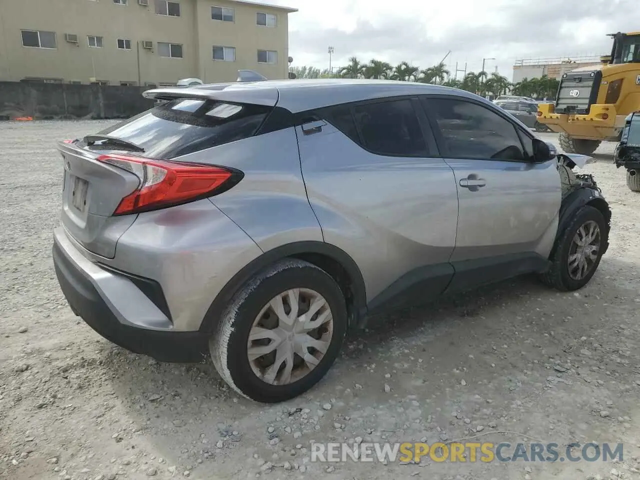 3 Photograph of a damaged car NMTKHMBX5LR110559 TOYOTA C-HR 2020