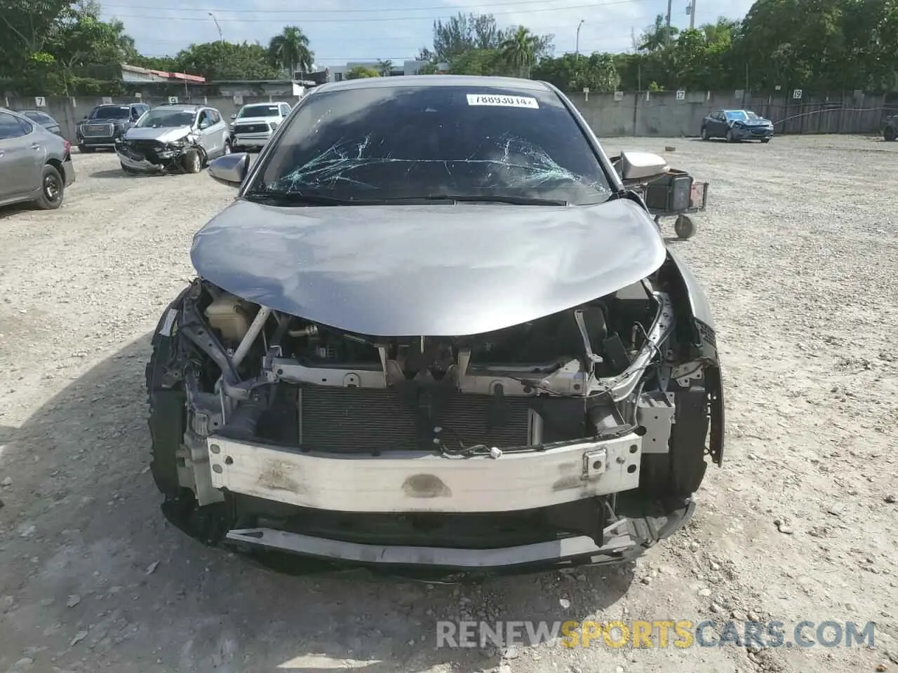 5 Photograph of a damaged car NMTKHMBX5LR110559 TOYOTA C-HR 2020