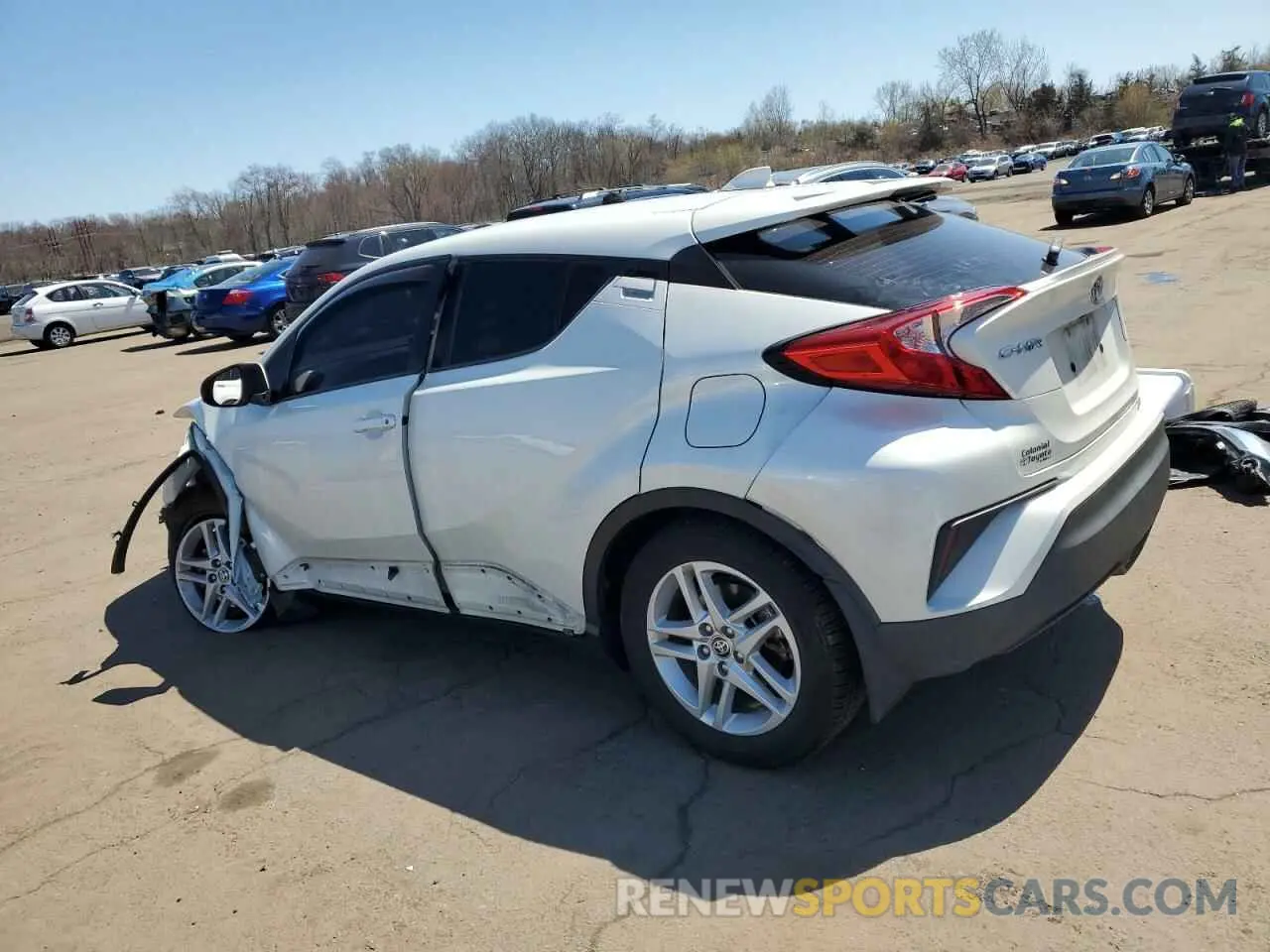 2 Photograph of a damaged car NMTKHMBX5LR111713 TOYOTA C-HR 2020