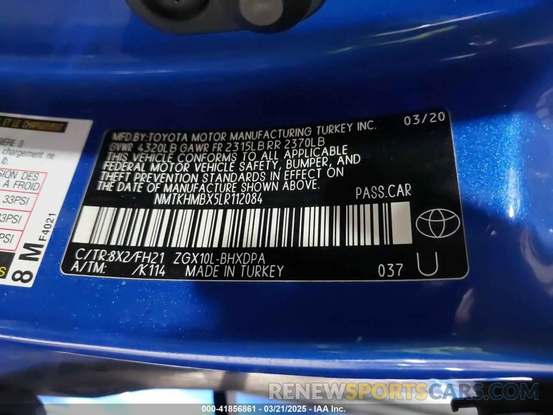 9 Photograph of a damaged car NMTKHMBX5LR112084 TOYOTA C-HR 2020