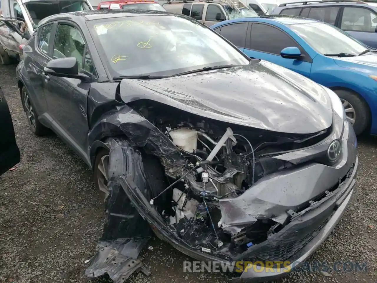 1 Photograph of a damaged car NMTKHMBX5LR113820 TOYOTA C-HR 2020