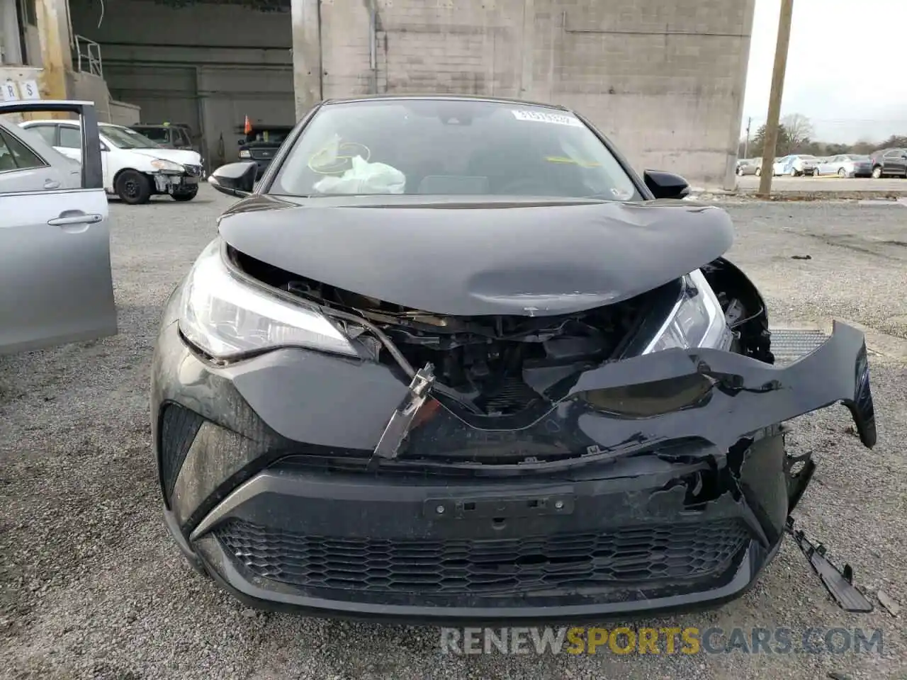 9 Photograph of a damaged car NMTKHMBX6LR103118 TOYOTA C-HR 2020