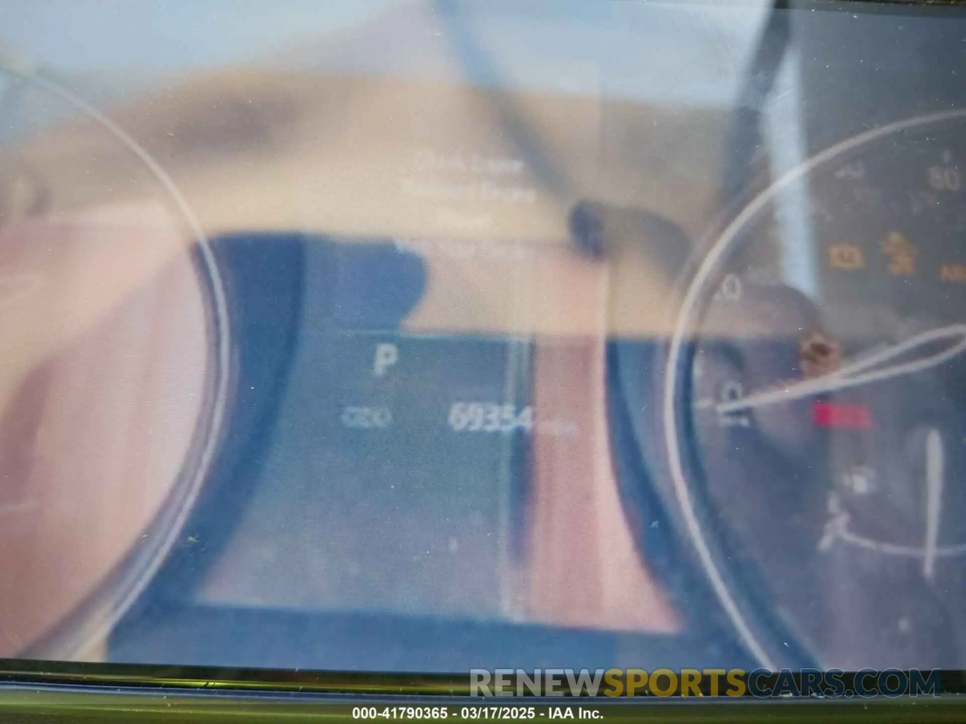 15 Photograph of a damaged car NMTKHMBX6LR106732 TOYOTA C-HR 2020