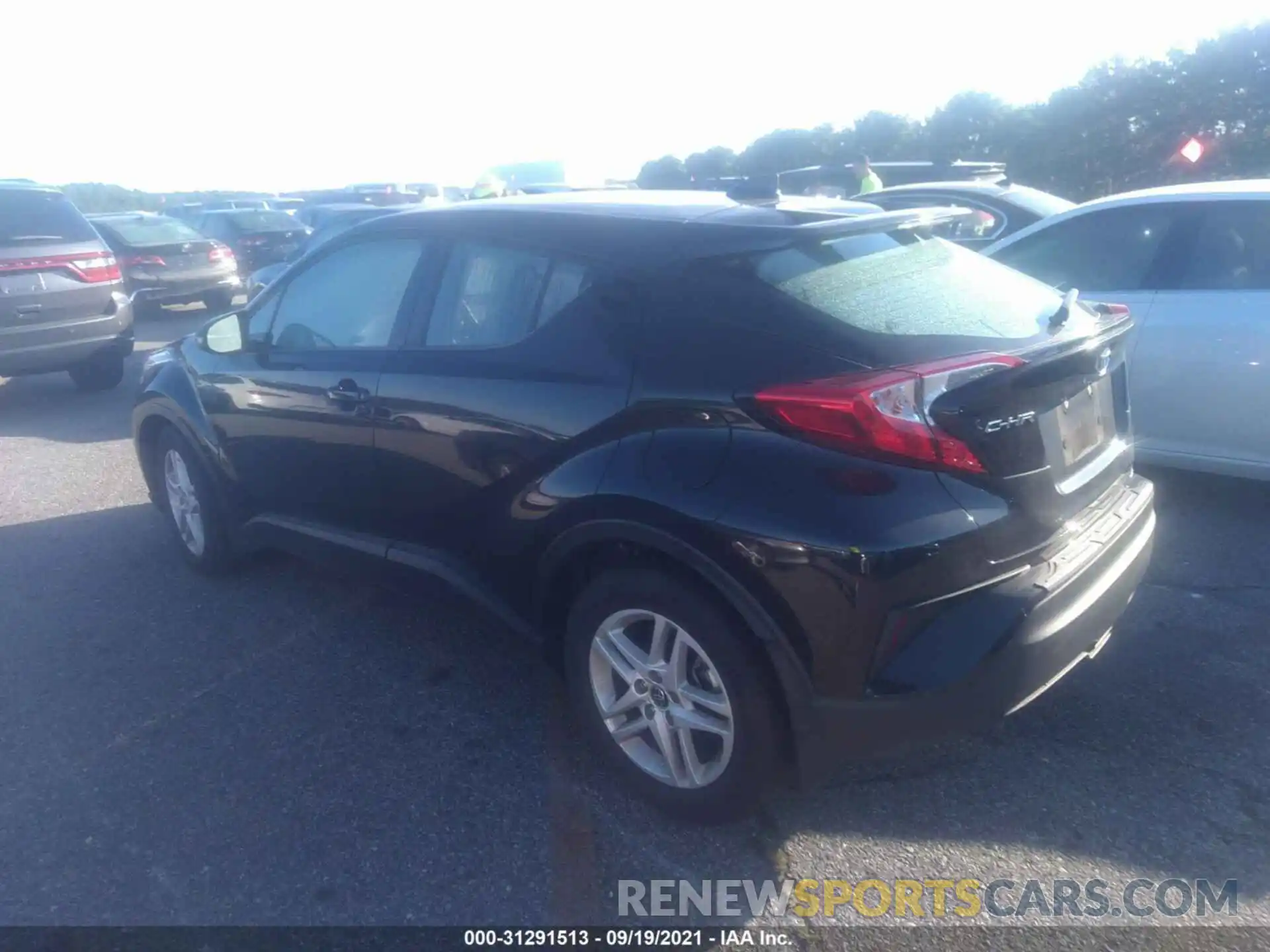 3 Photograph of a damaged car NMTKHMBX6LR109789 TOYOTA C-HR 2020