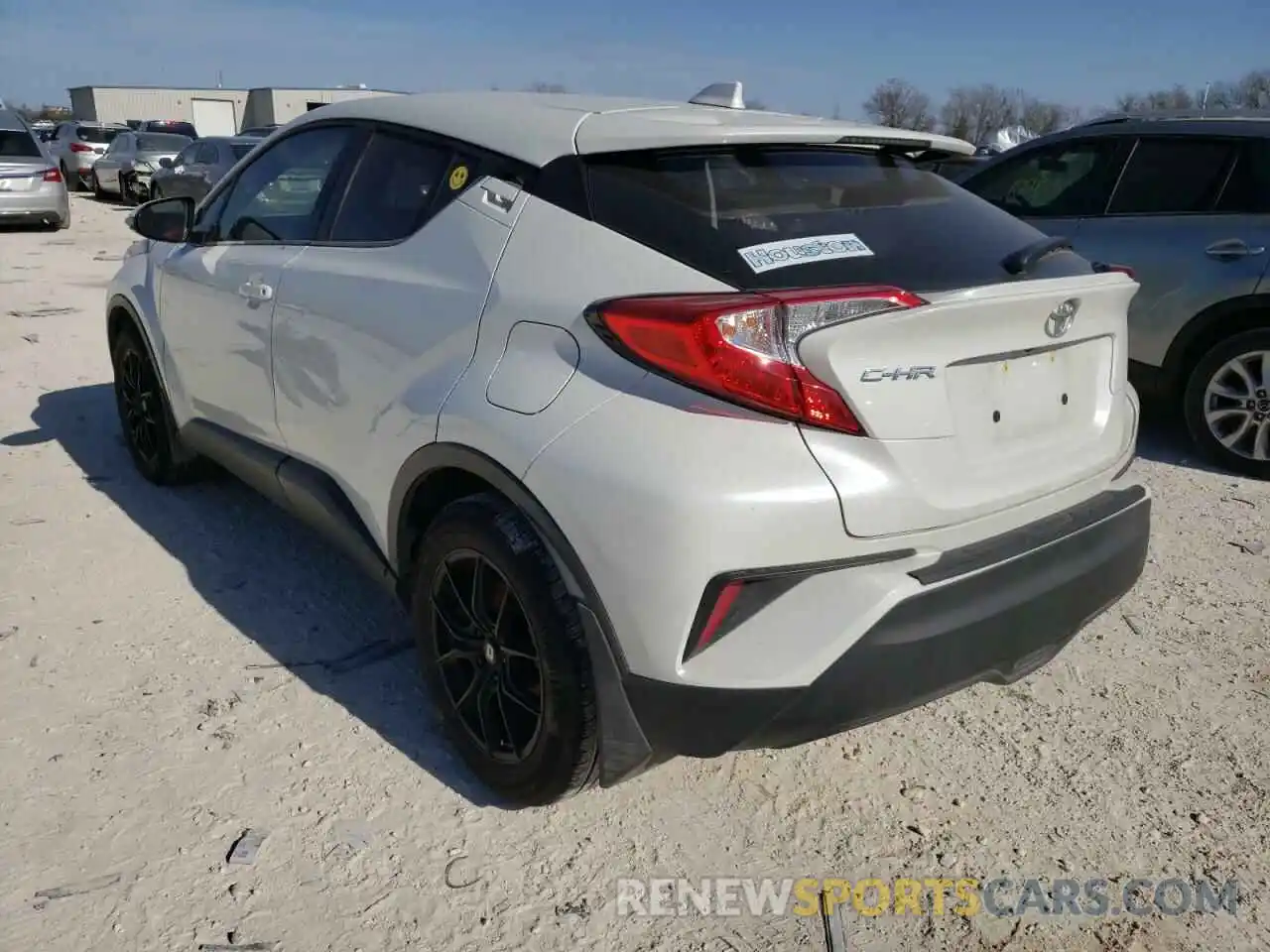 3 Photograph of a damaged car NMTKHMBX6LR118539 TOYOTA C-HR 2020