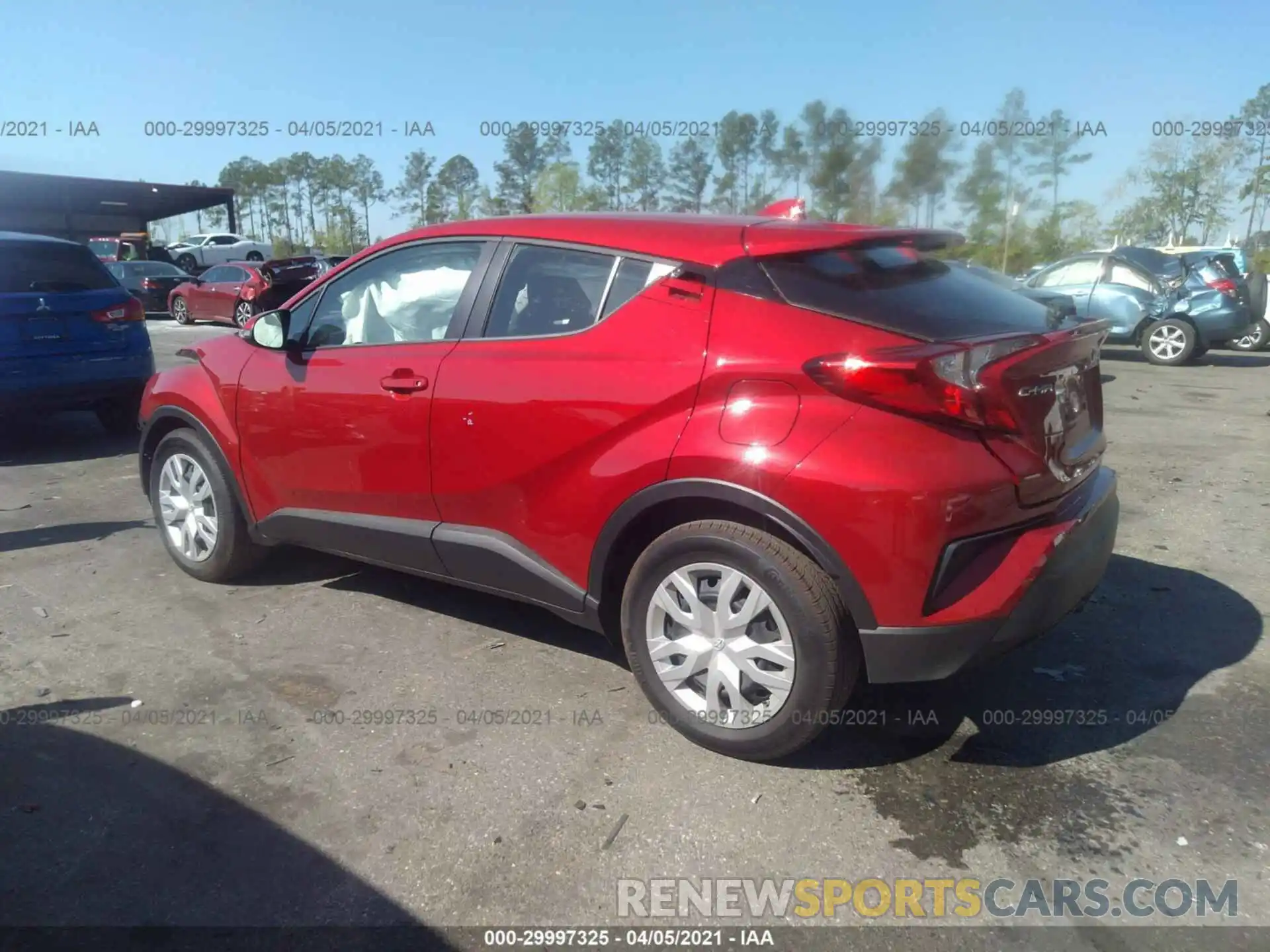 3 Photograph of a damaged car NMTKHMBX6LR118590 TOYOTA C-HR 2020