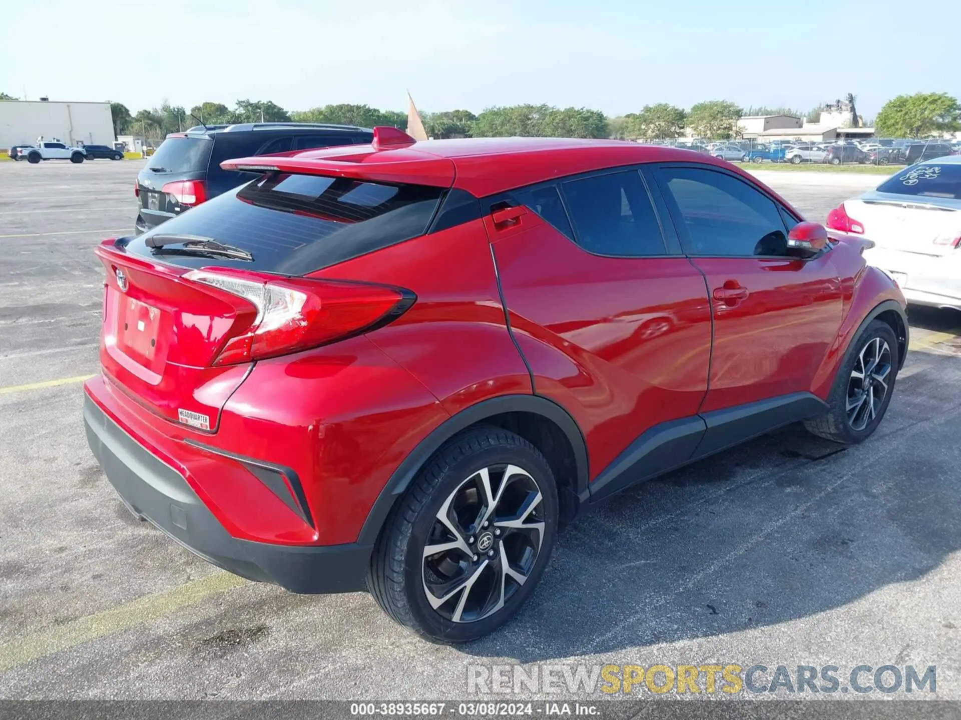 4 Photograph of a damaged car NMTKHMBX7LR113334 TOYOTA C-HR 2020