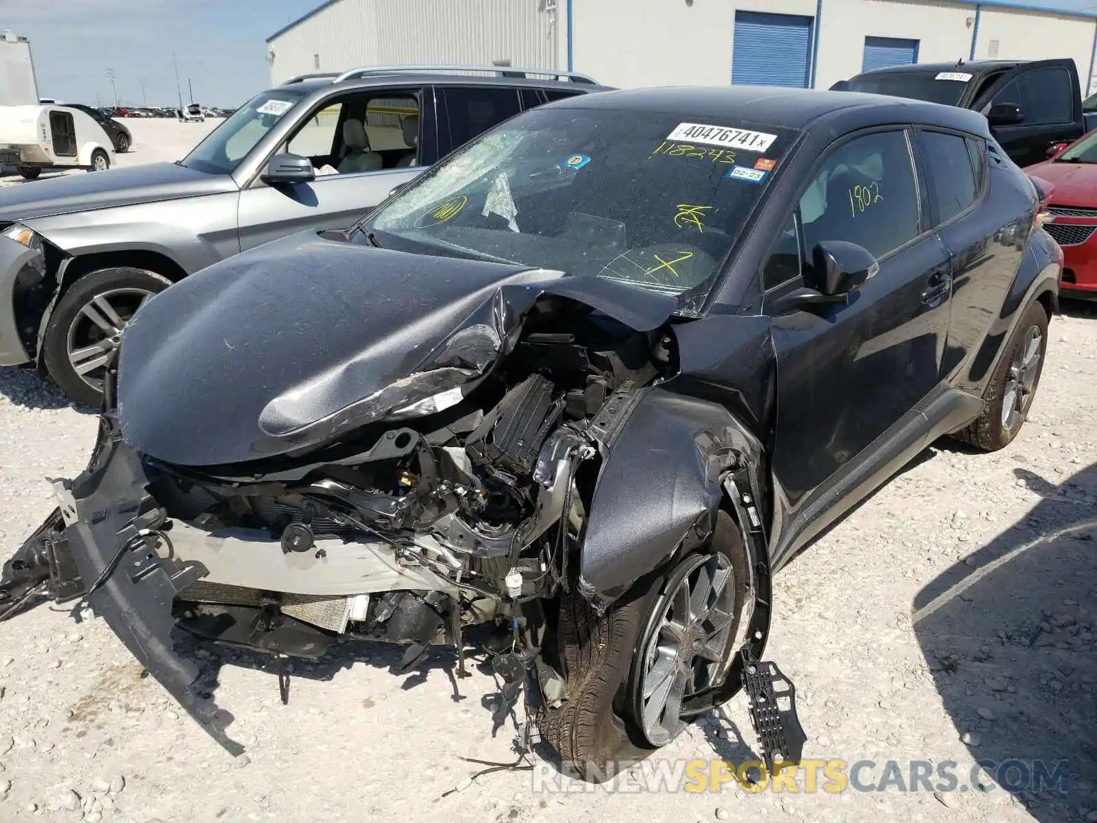 2 Photograph of a damaged car NMTKHMBX7LR118243 TOYOTA C-HR 2020