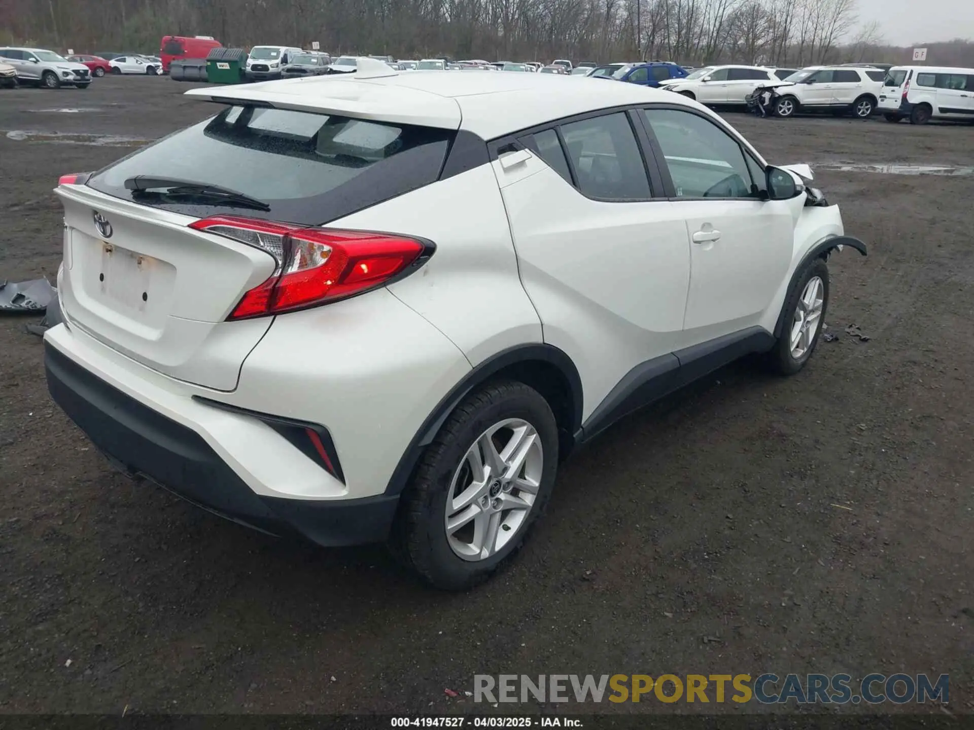4 Photograph of a damaged car NMTKHMBX7LR118453 TOYOTA C-HR 2020