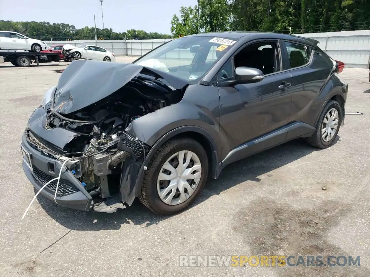 1 Photograph of a damaged car NMTKHMBX8LR103444 TOYOTA C-HR 2020