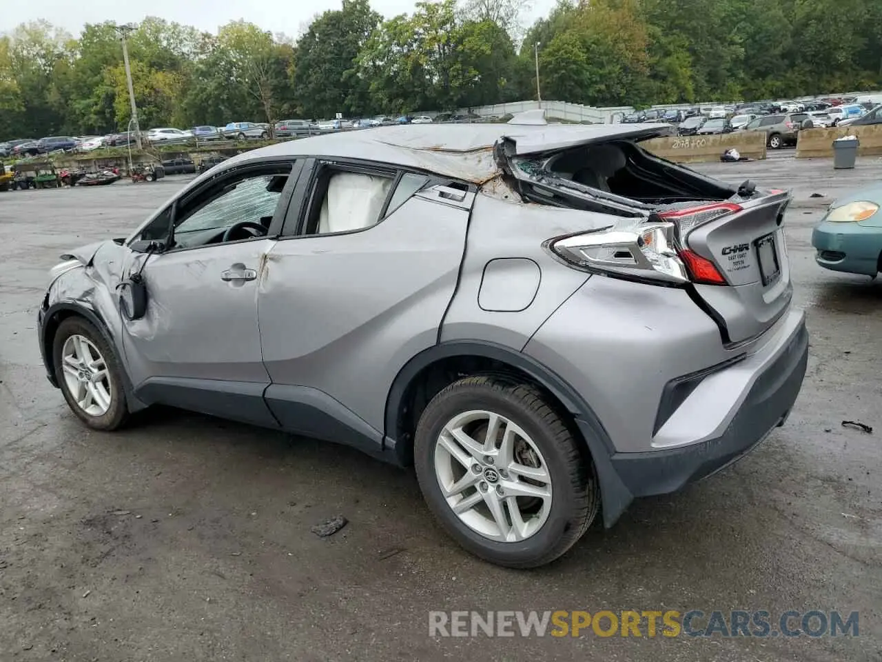2 Photograph of a damaged car NMTKHMBX8LR103783 TOYOTA C-HR 2020