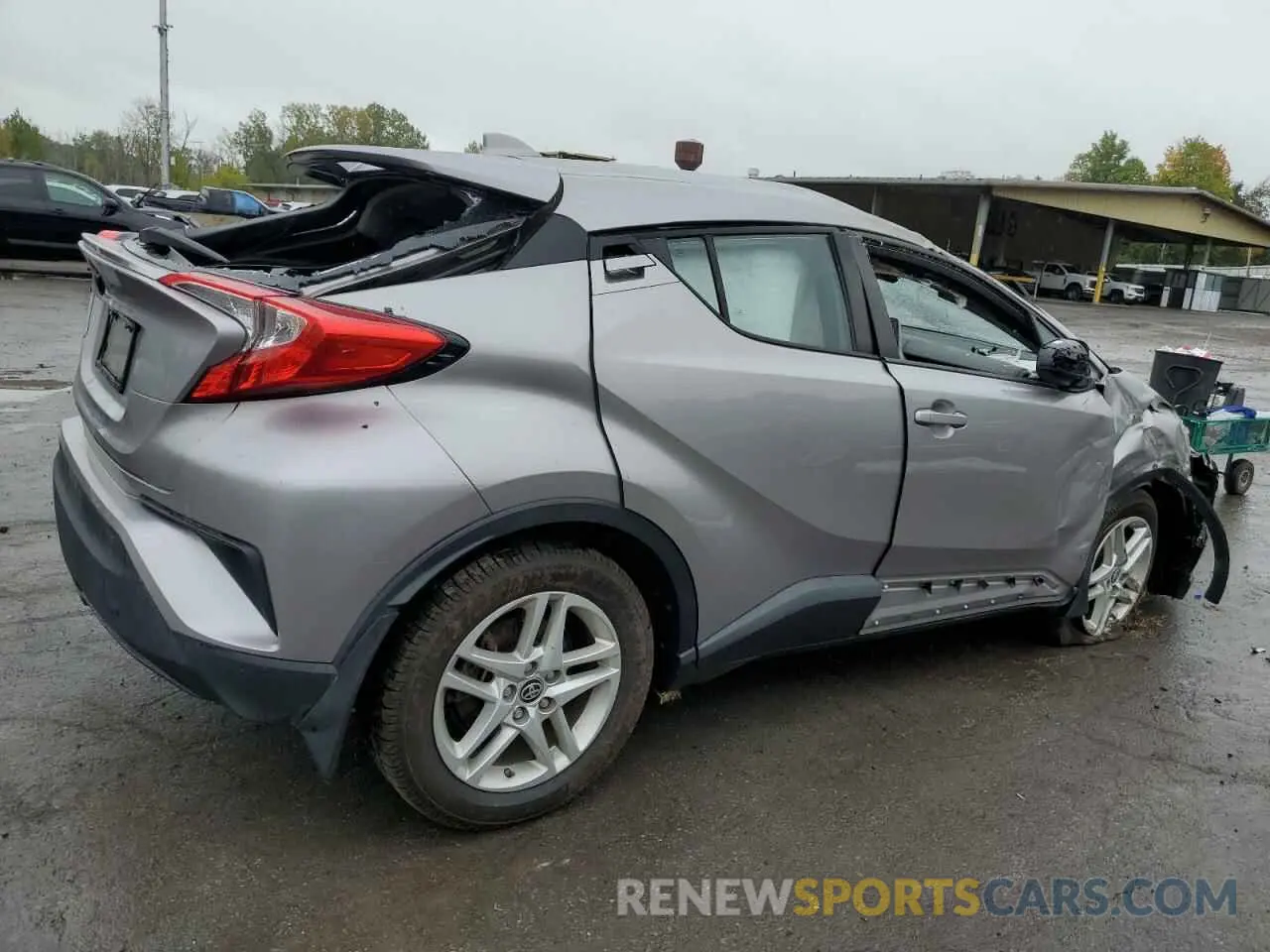 3 Photograph of a damaged car NMTKHMBX8LR103783 TOYOTA C-HR 2020
