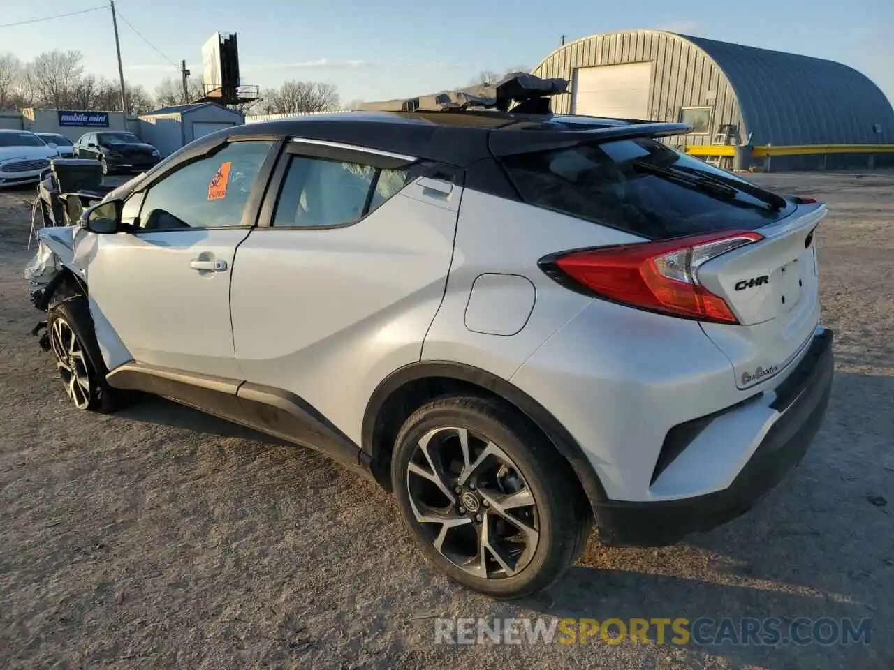 2 Photograph of a damaged car NMTKHMBX8LR105226 TOYOTA C-HR 2020