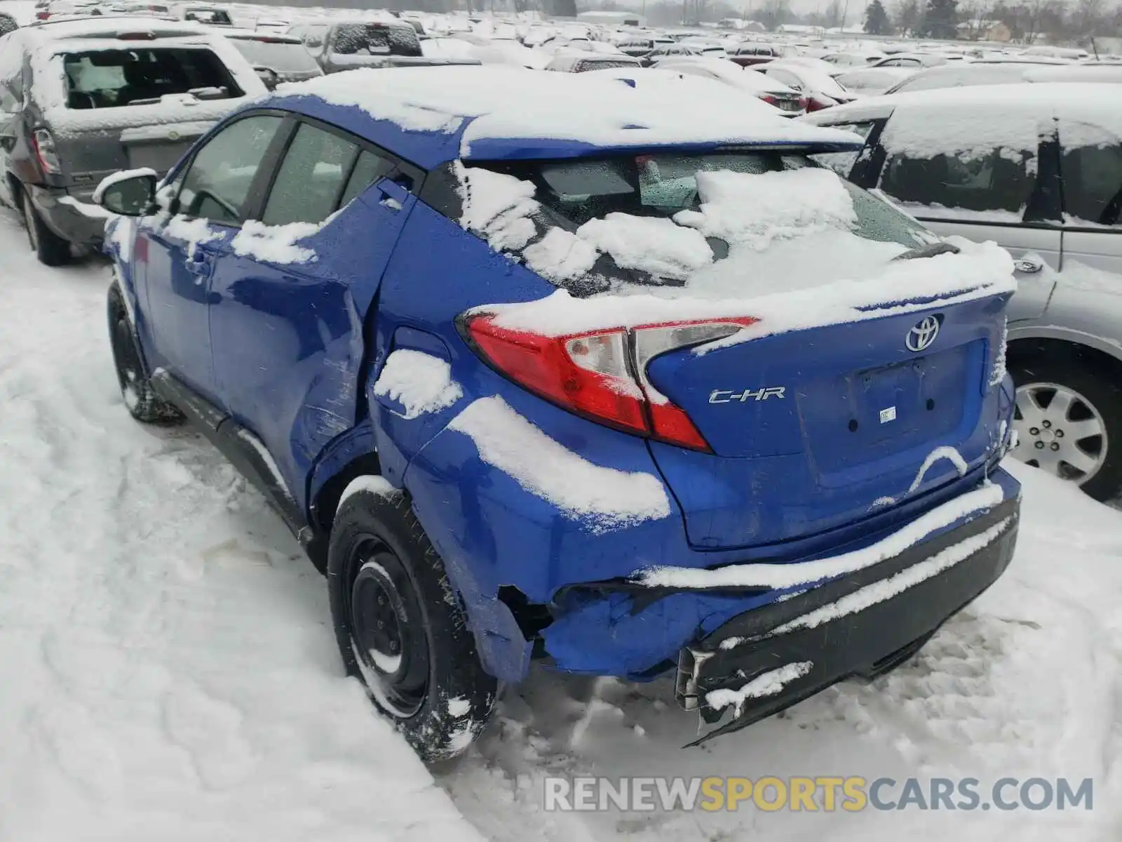 3 Photograph of a damaged car NMTKHMBX8LR106327 TOYOTA C-HR 2020