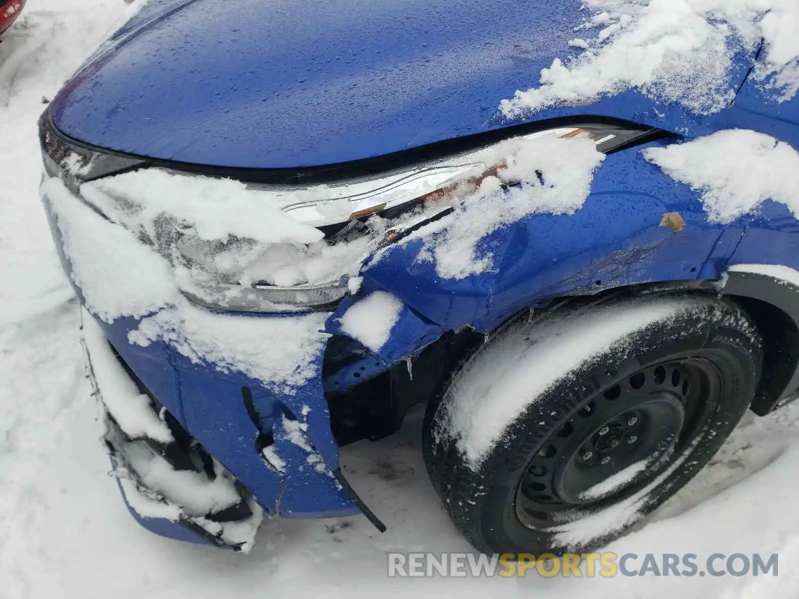 9 Photograph of a damaged car NMTKHMBX8LR106327 TOYOTA C-HR 2020