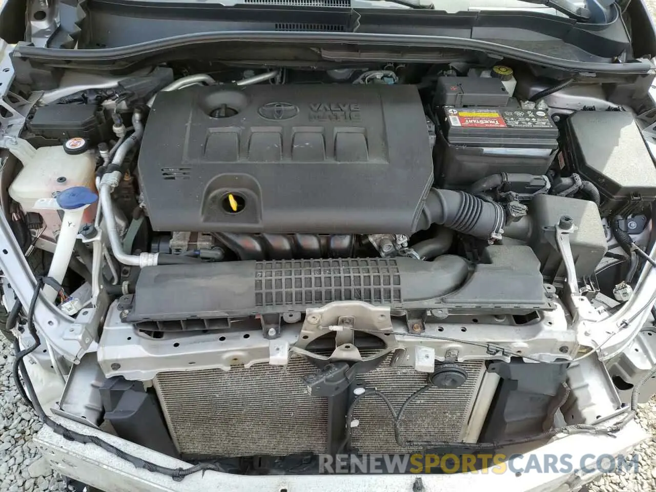 12 Photograph of a damaged car NMTKHMBX8LR108997 TOYOTA C-HR 2020