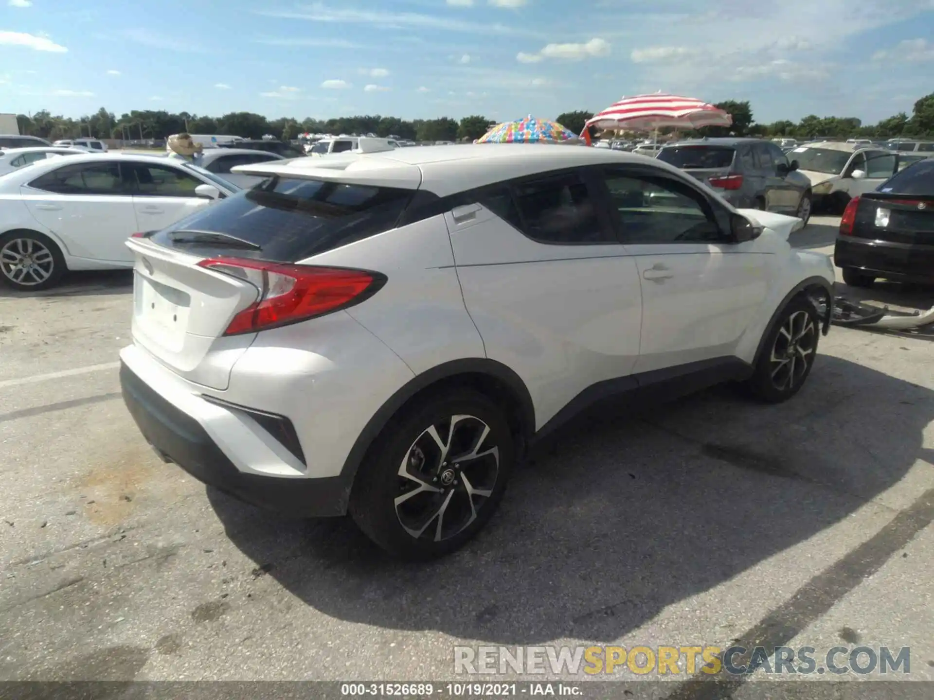 4 Photograph of a damaged car NMTKHMBX8LR112516 TOYOTA C-HR 2020