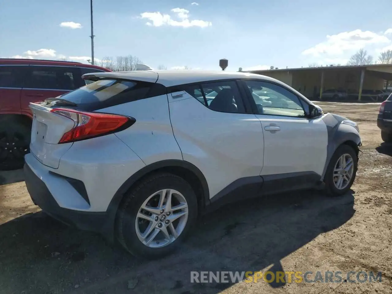 3 Photograph of a damaged car NMTKHMBX8LR113259 TOYOTA C-HR 2020