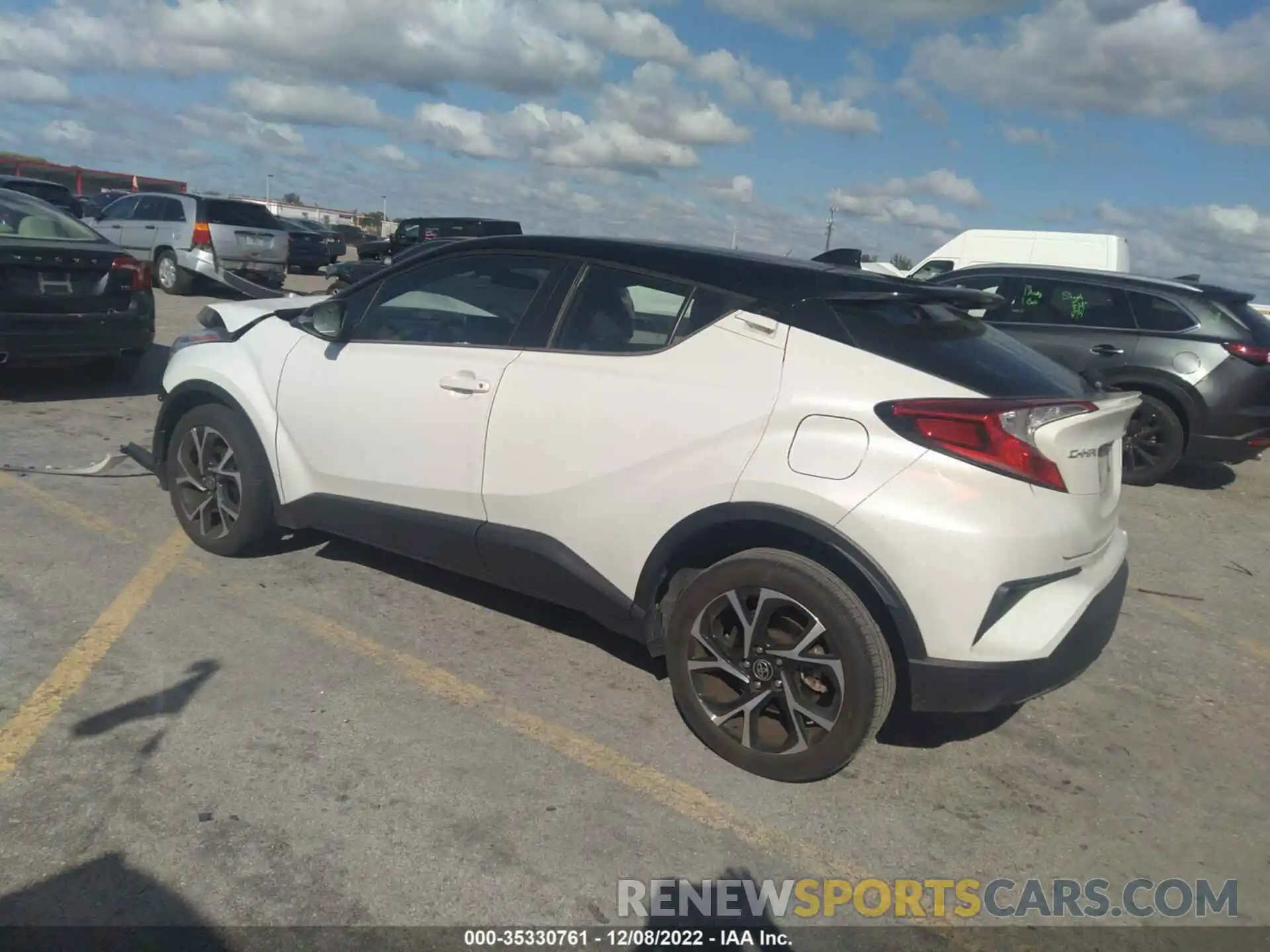 3 Photograph of a damaged car NMTKHMBX8LR114217 TOYOTA C-HR 2020