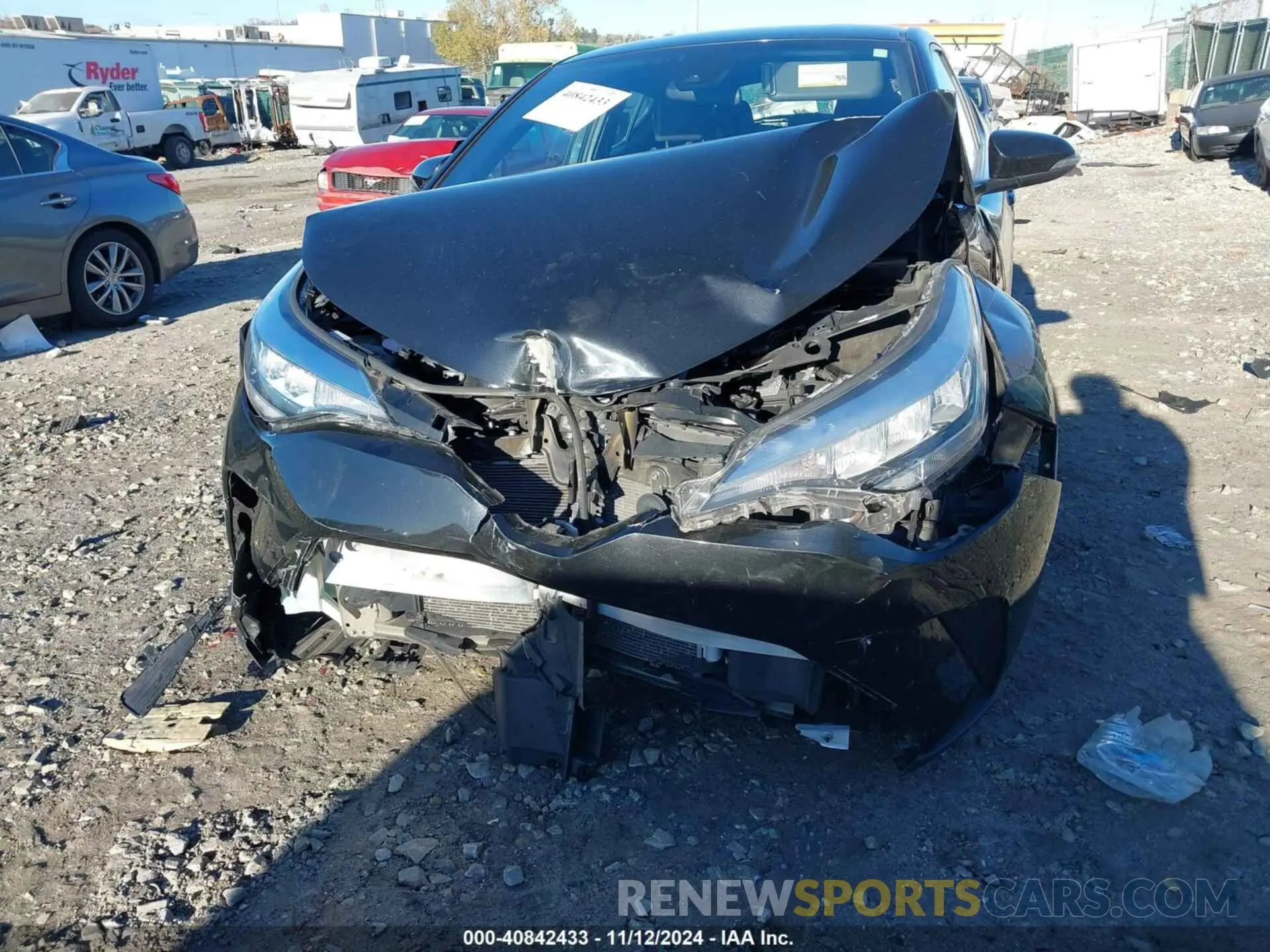 6 Photograph of a damaged car NMTKHMBX9LR104117 TOYOTA C-HR 2020