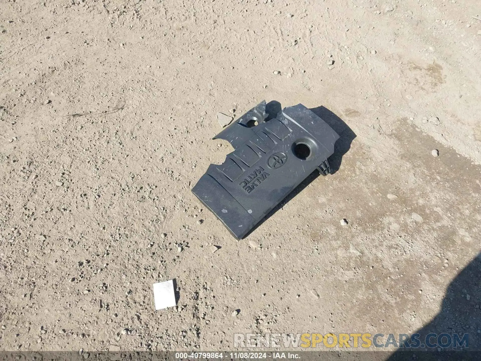12 Photograph of a damaged car NMTKHMBX9LR108538 TOYOTA C-HR 2020
